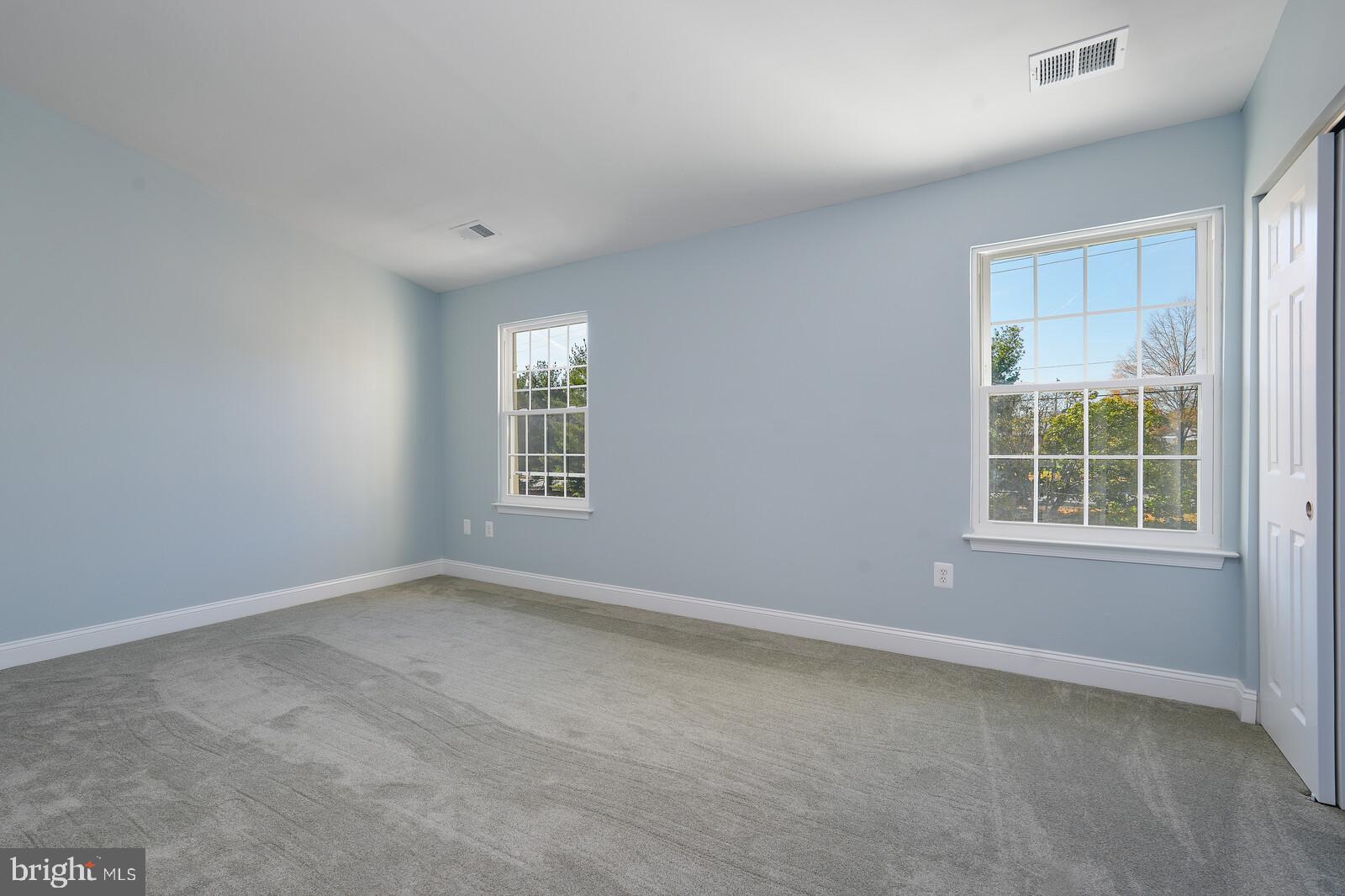 WESTFARM - Residential