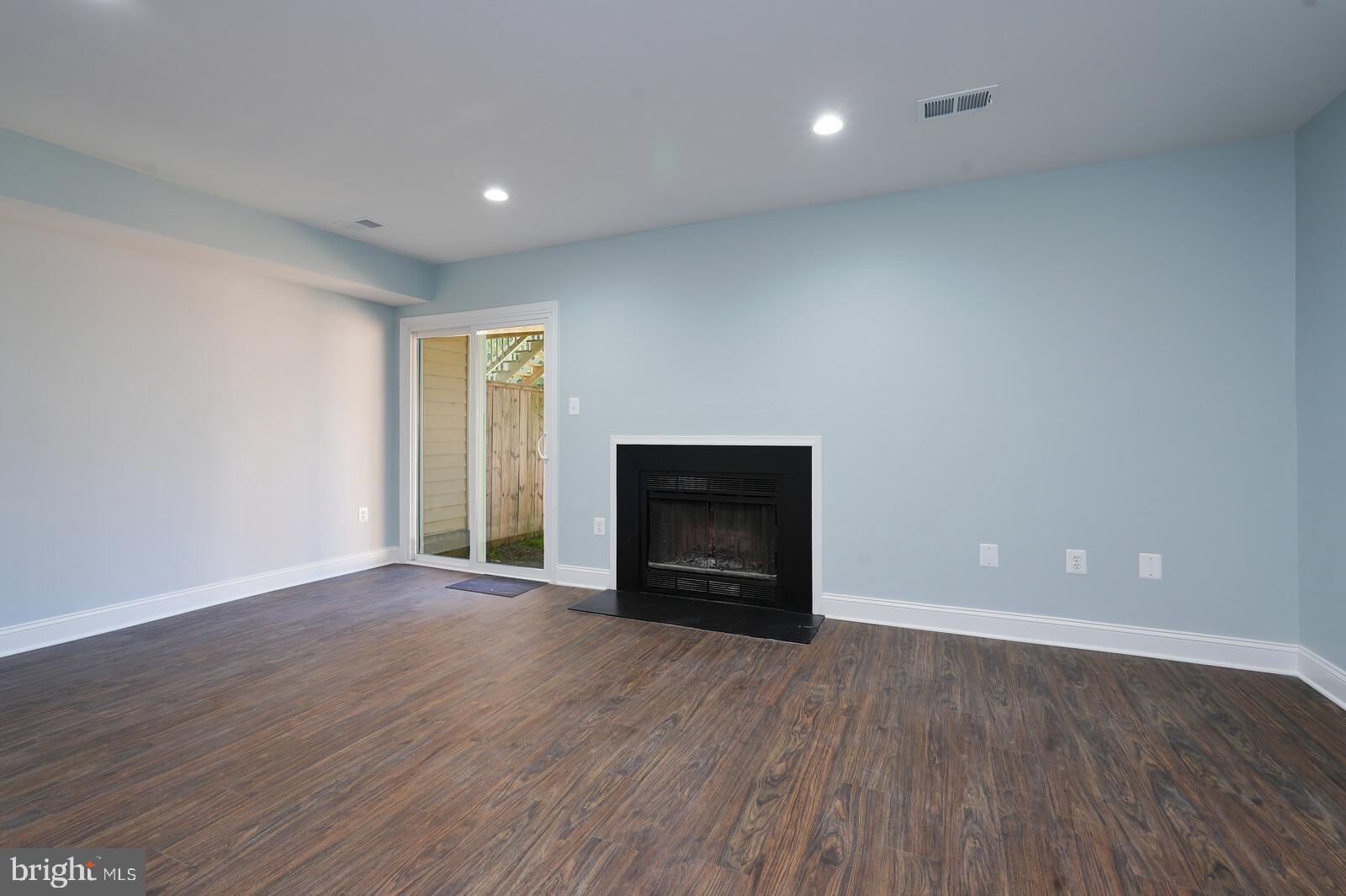 WESTFARM - Residential