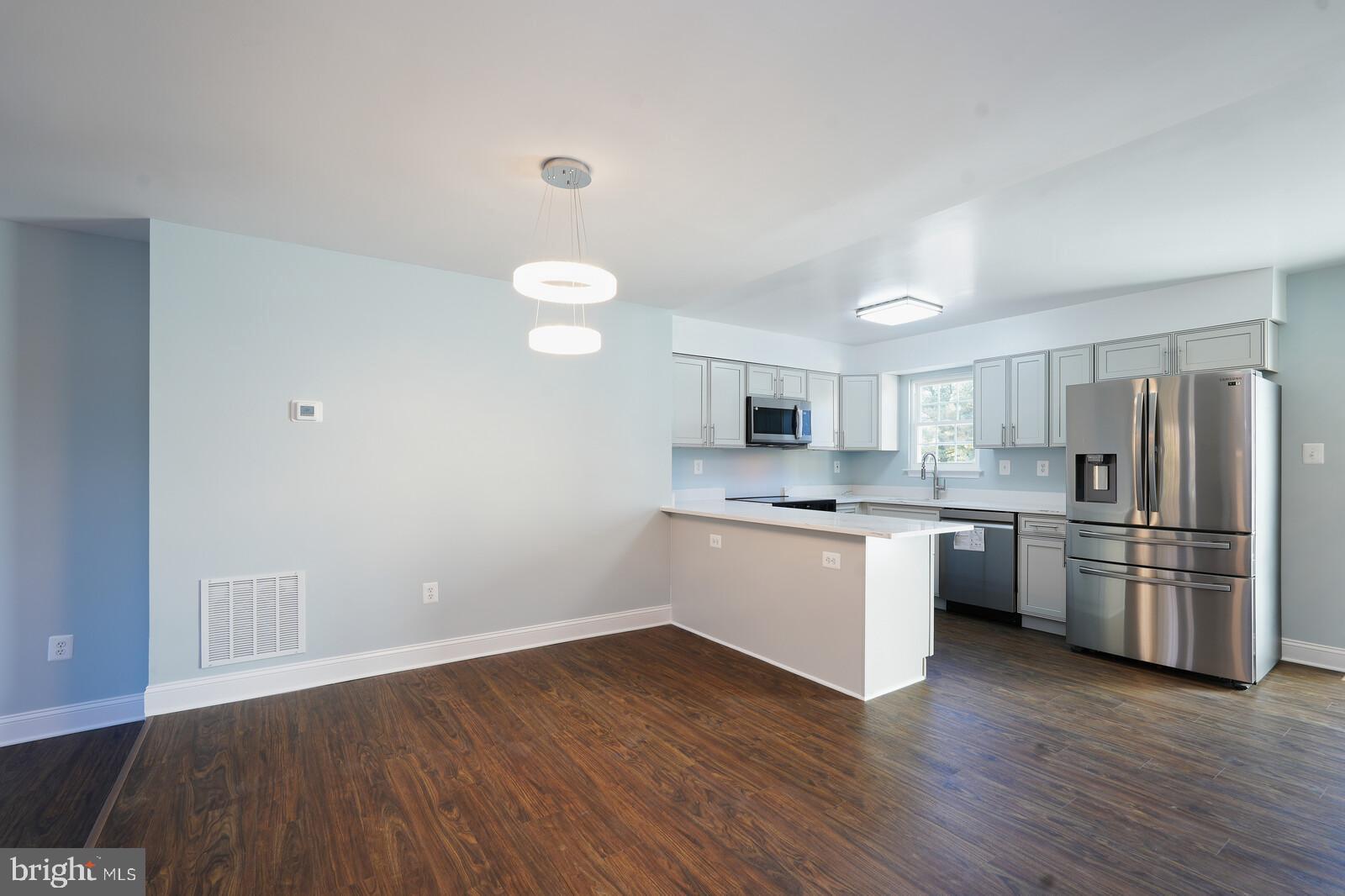 WESTFARM - Residential