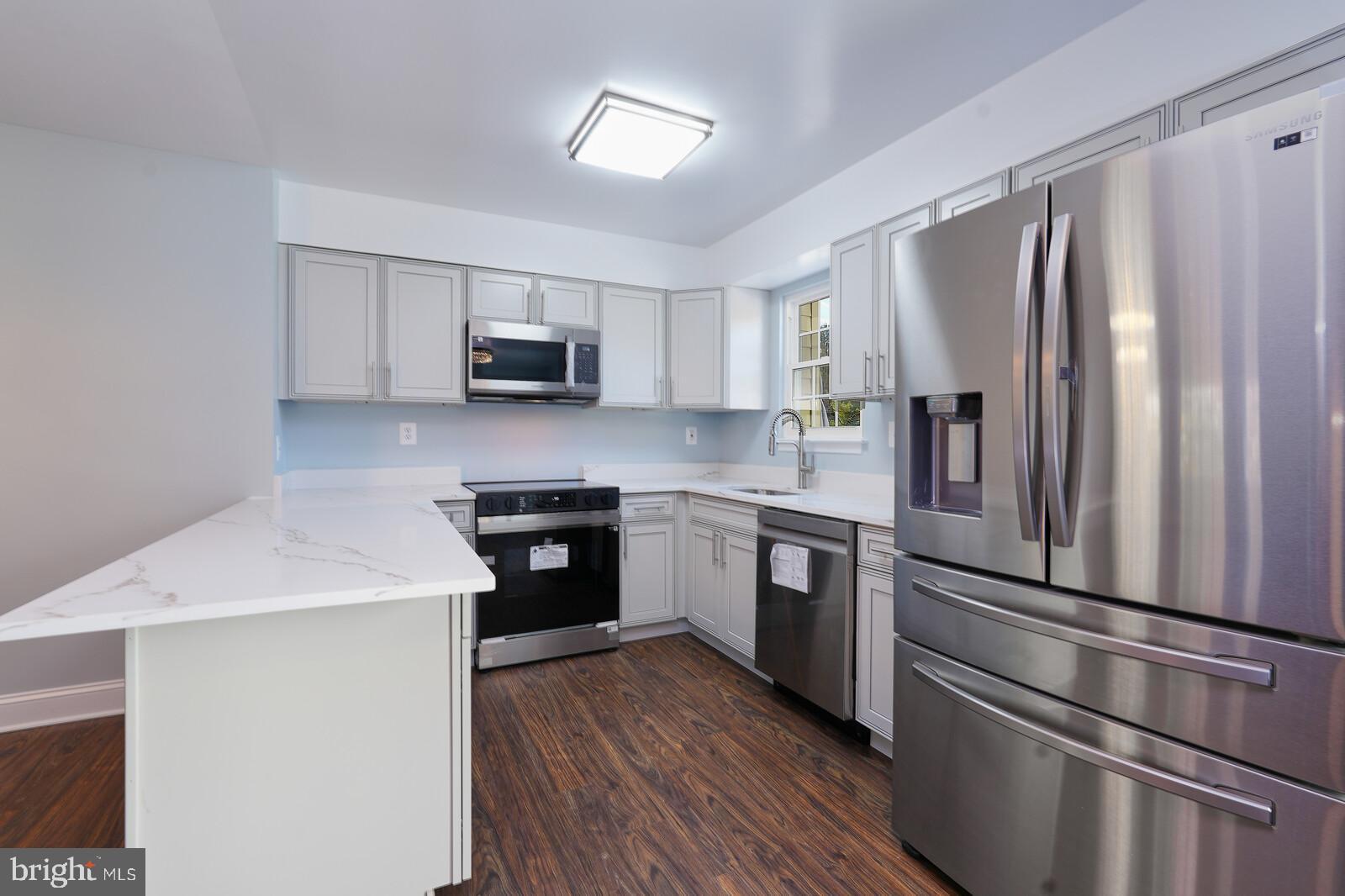 WESTFARM - Residential