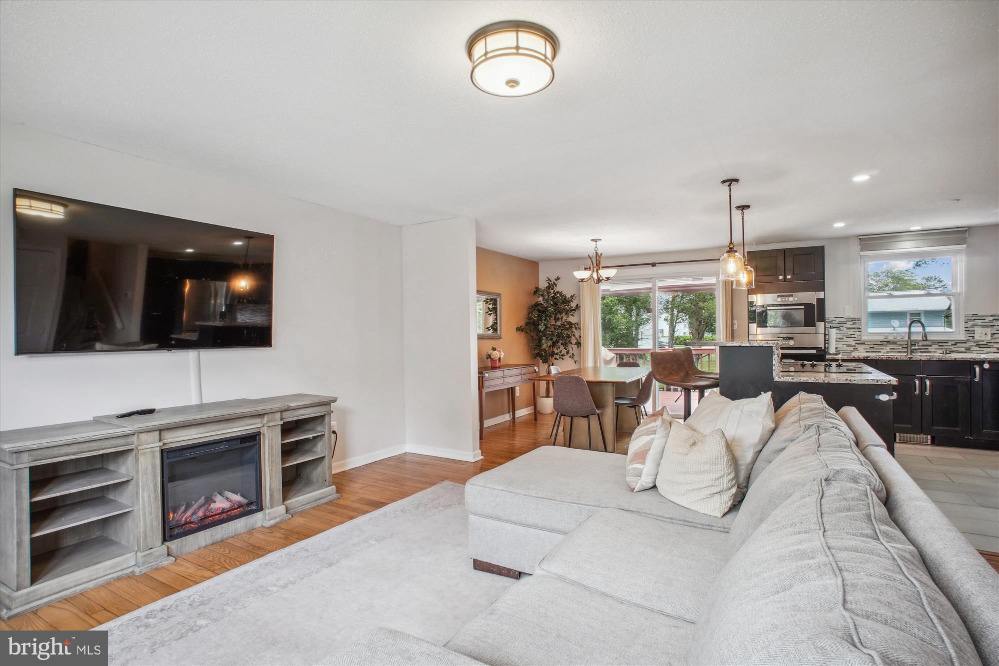 MOUNT VERNON - Residential Lease