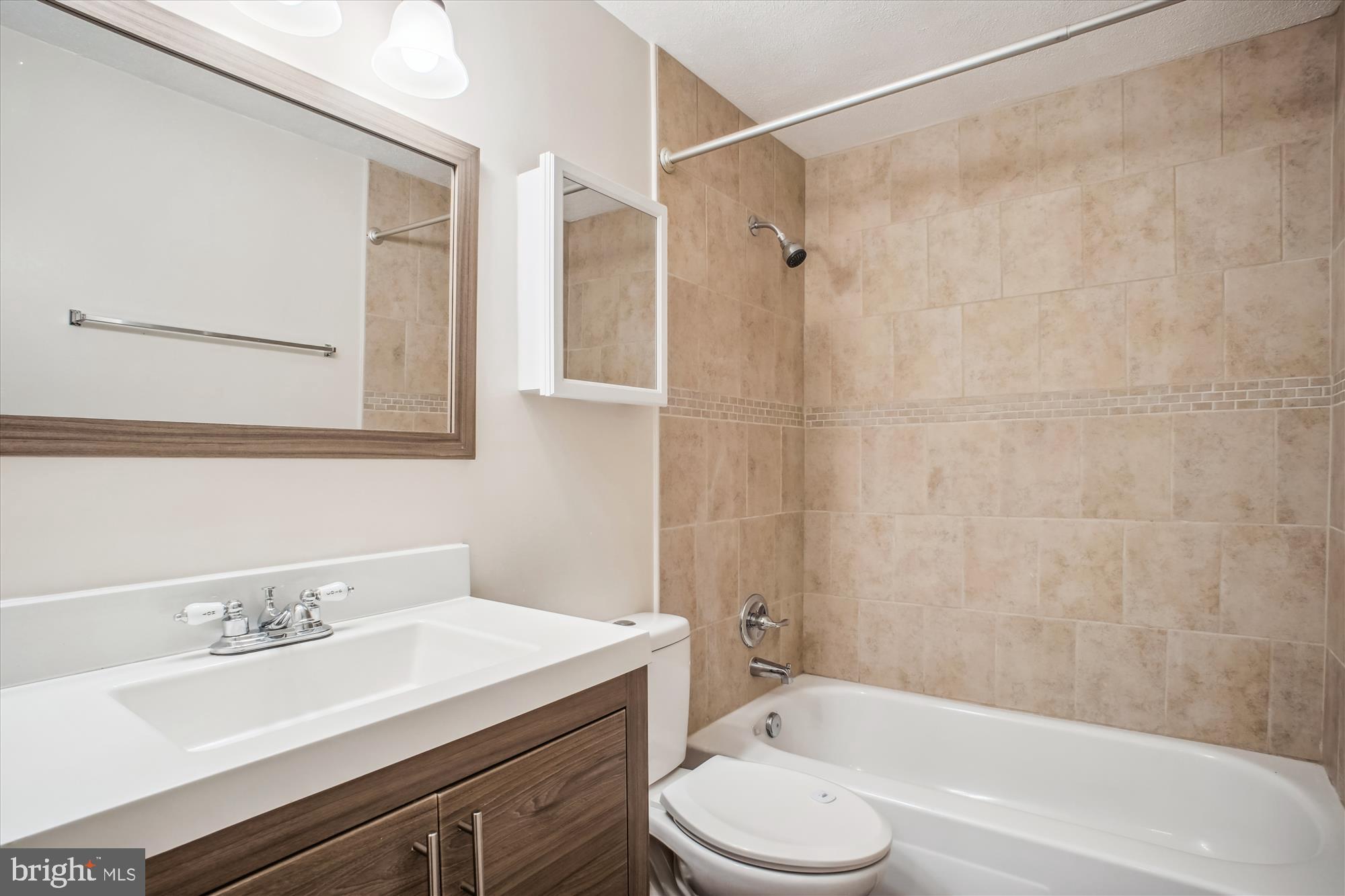 MOUNT VERNON - Residential Lease