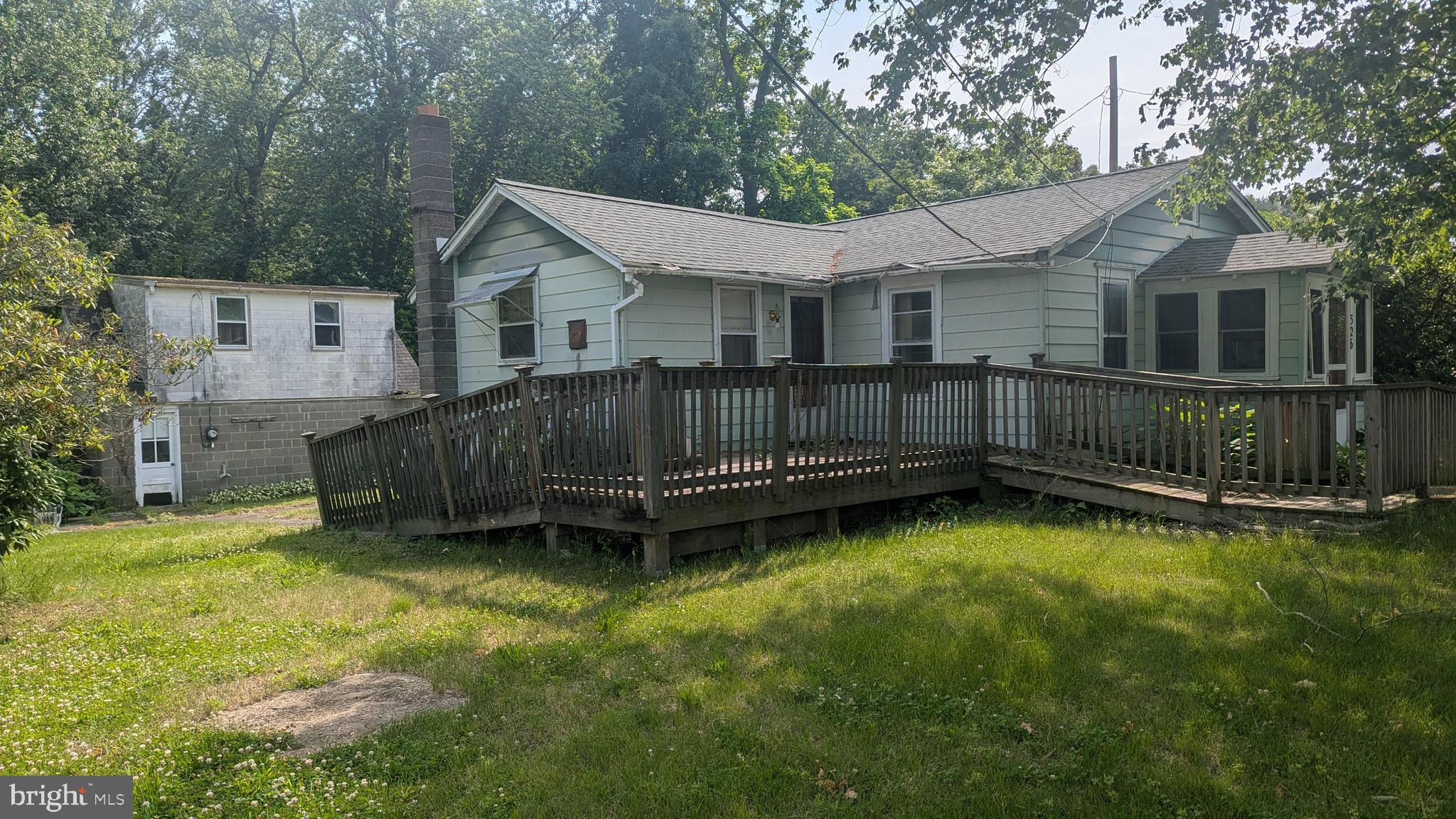 326 FENWICK ROAD