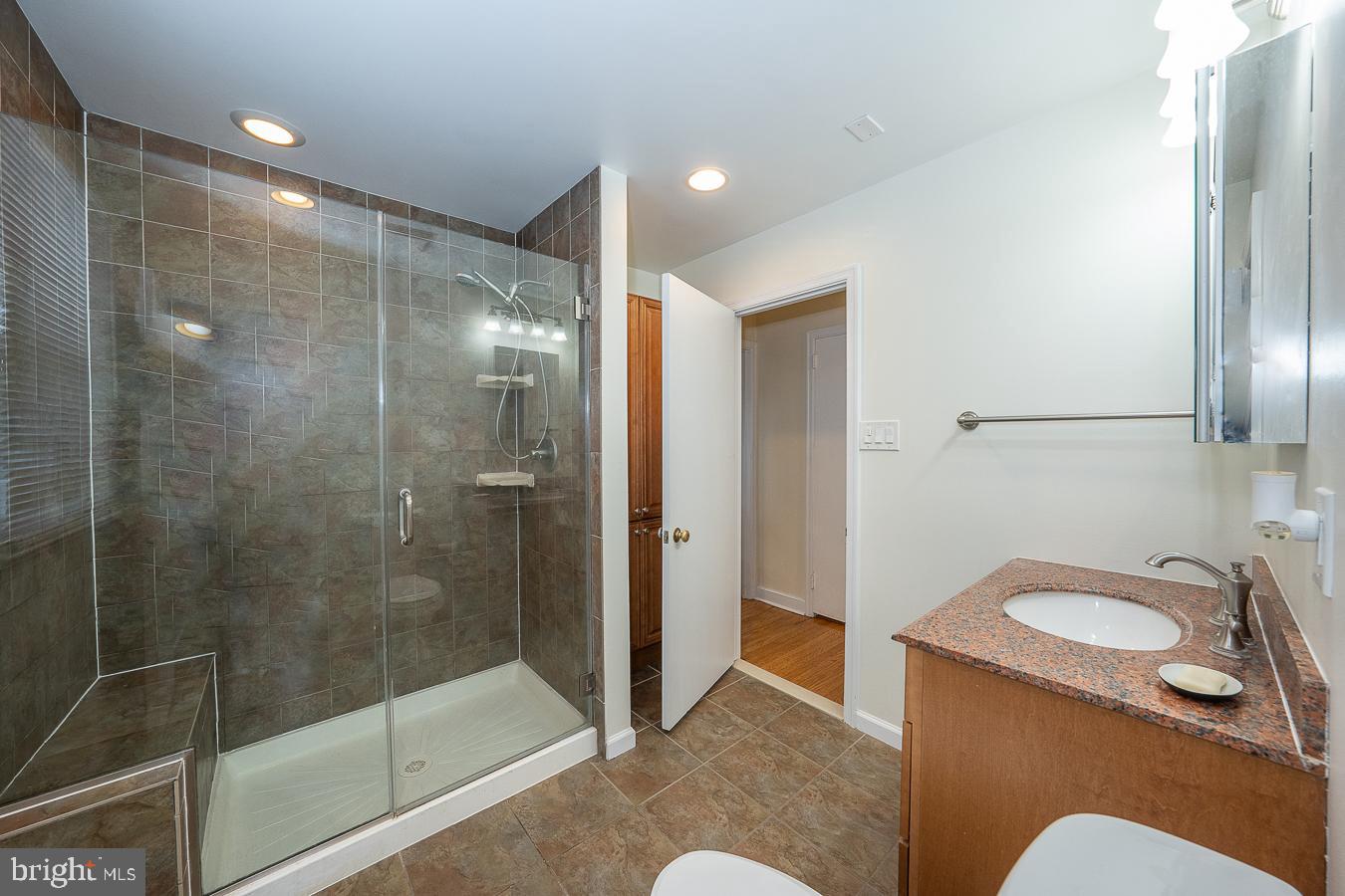 SHORTRIDGE - Residential