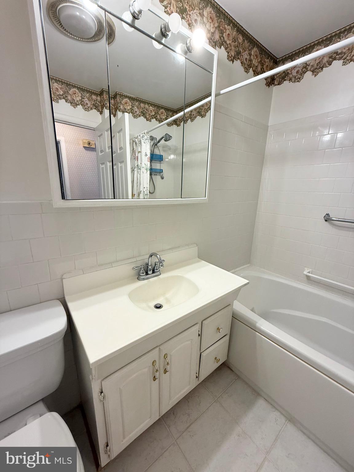 JOPPA HILLS - Residential