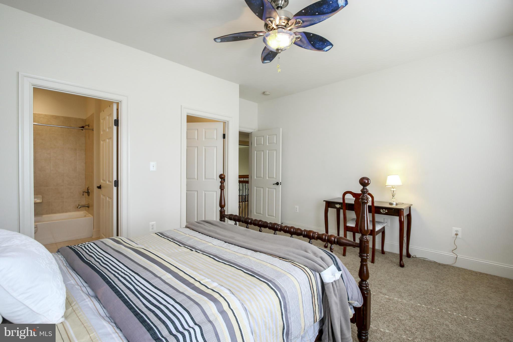 CLARKSVILLE OVERLOOK - Residential