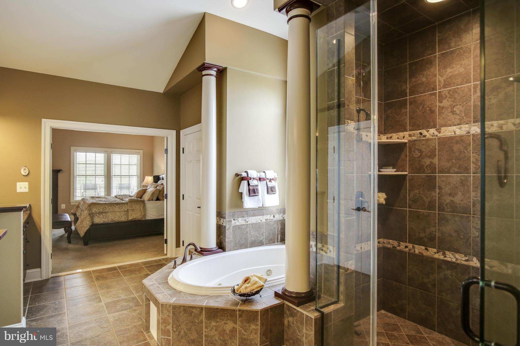 CLARKSVILLE OVERLOOK - Residential