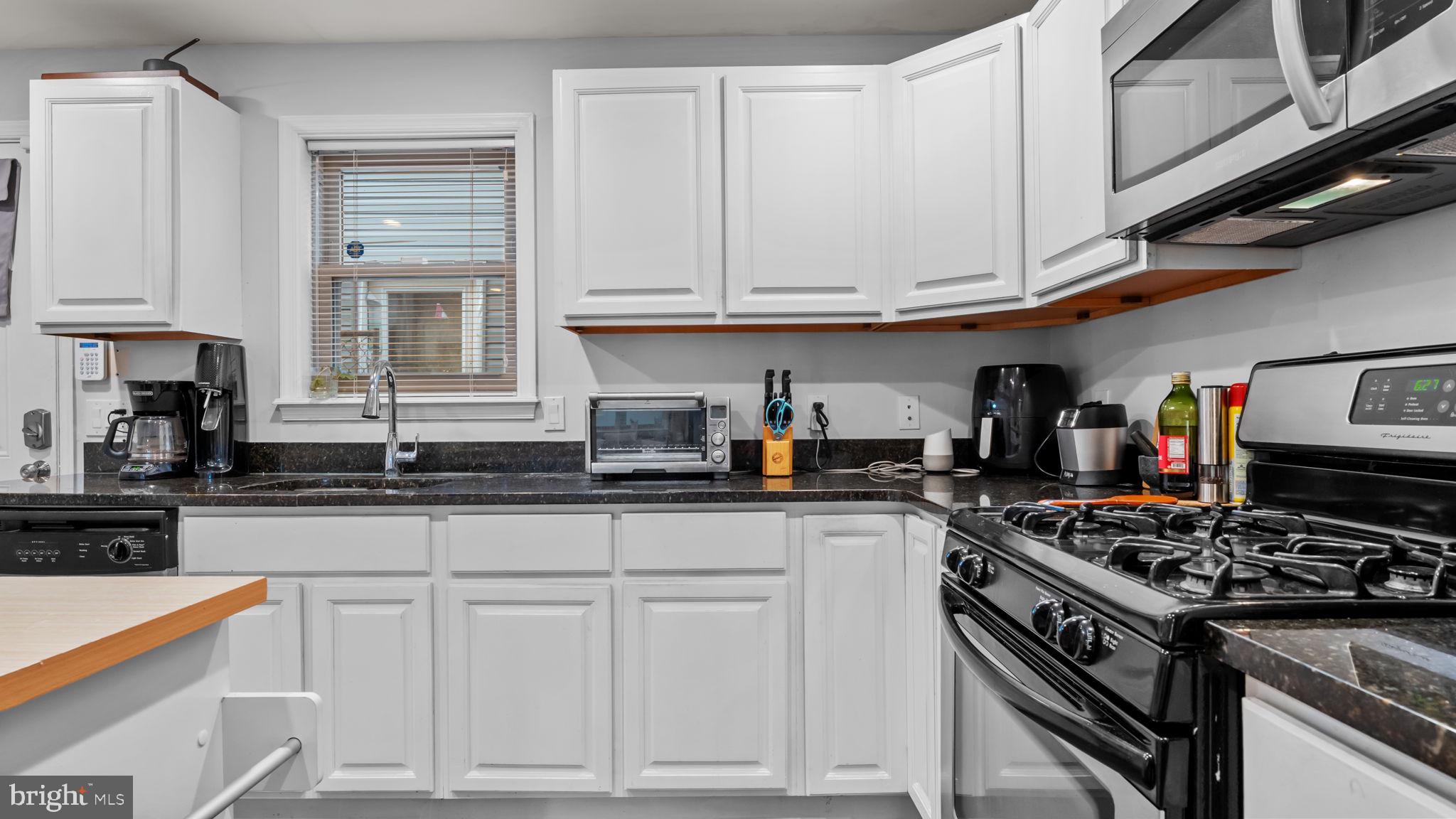 GRAYS FERRY - Residential