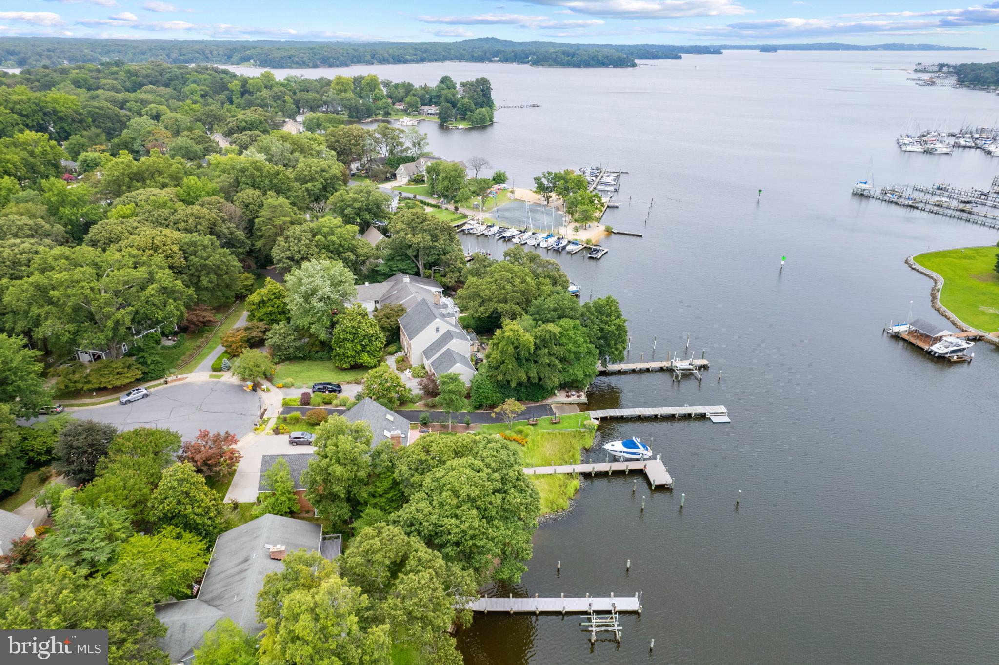 CAPE MCKINSEY - Residential