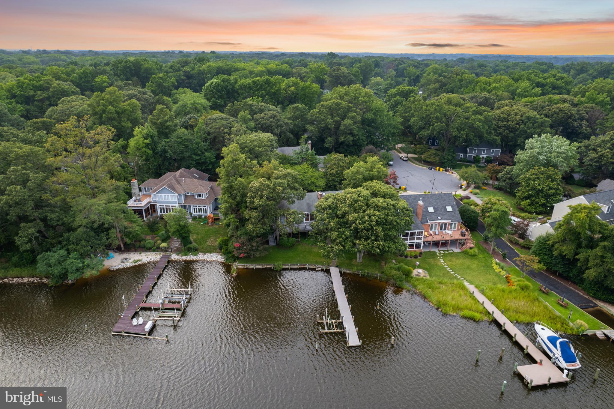 CAPE MCKINSEY - Residential