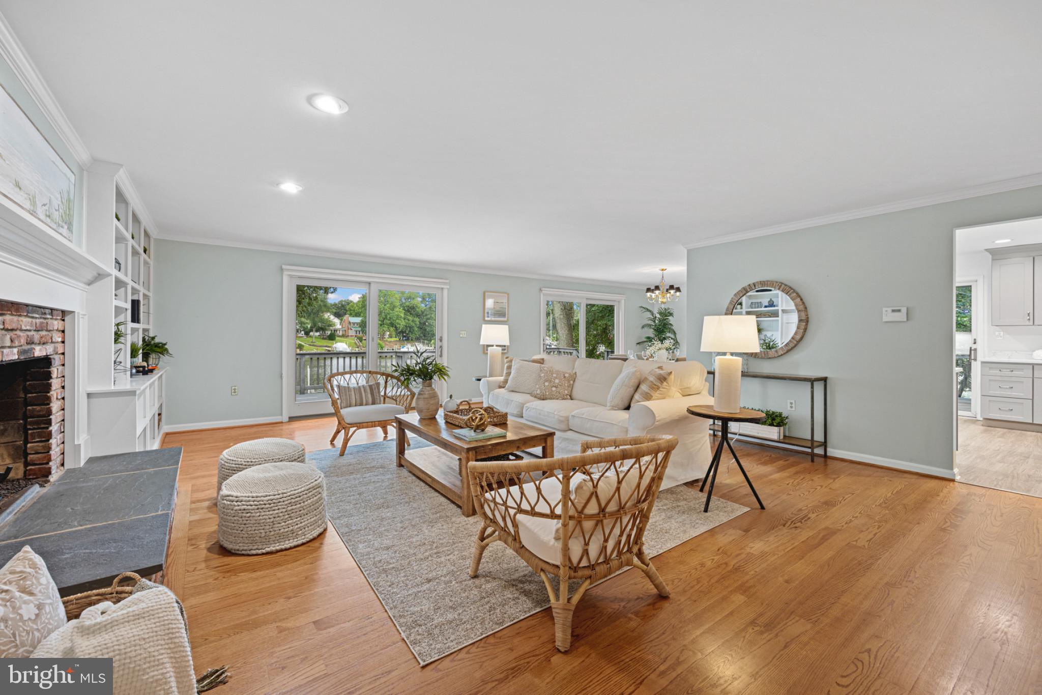 CAPE MCKINSEY - Residential