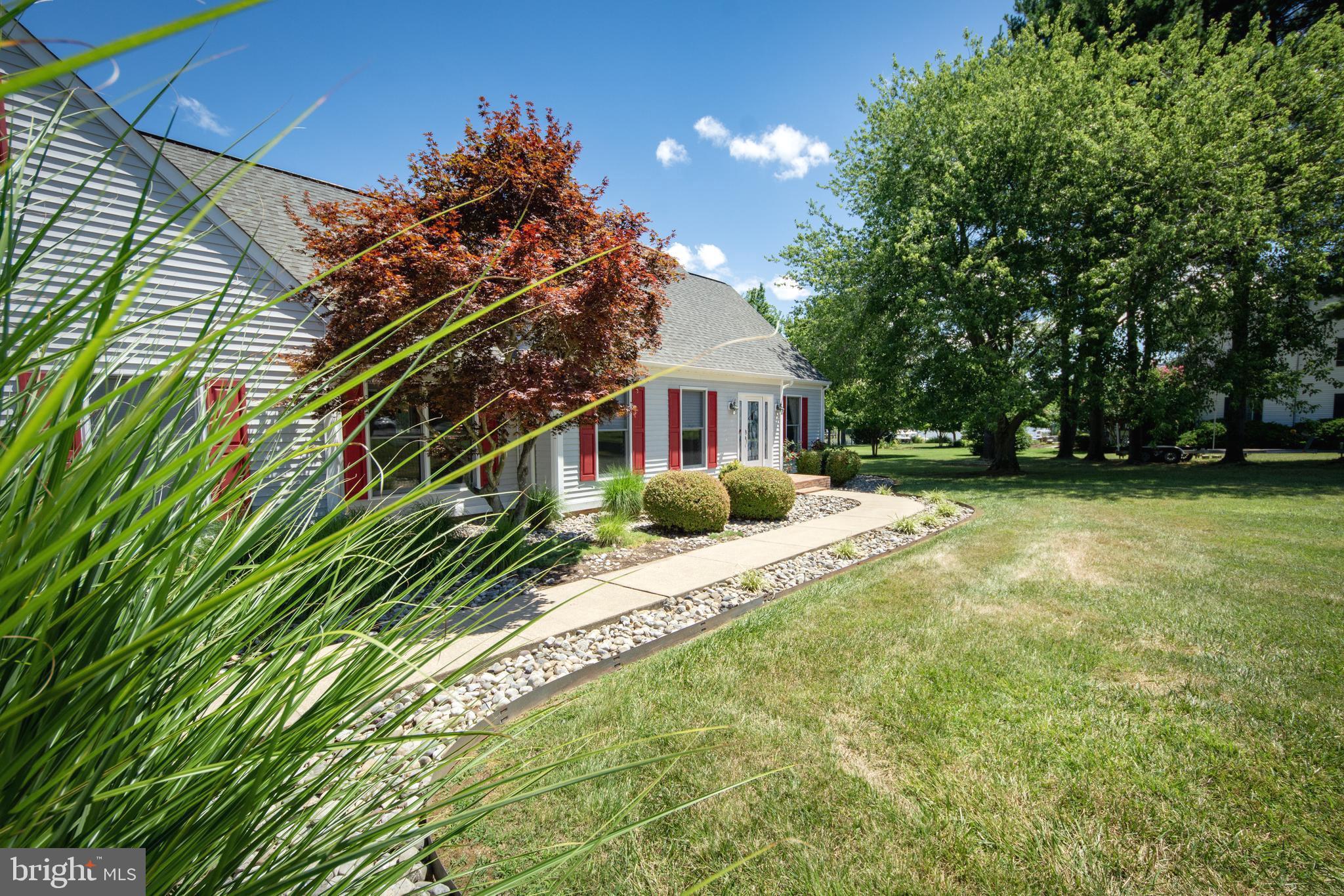 BELLE POINT FARM - Residential