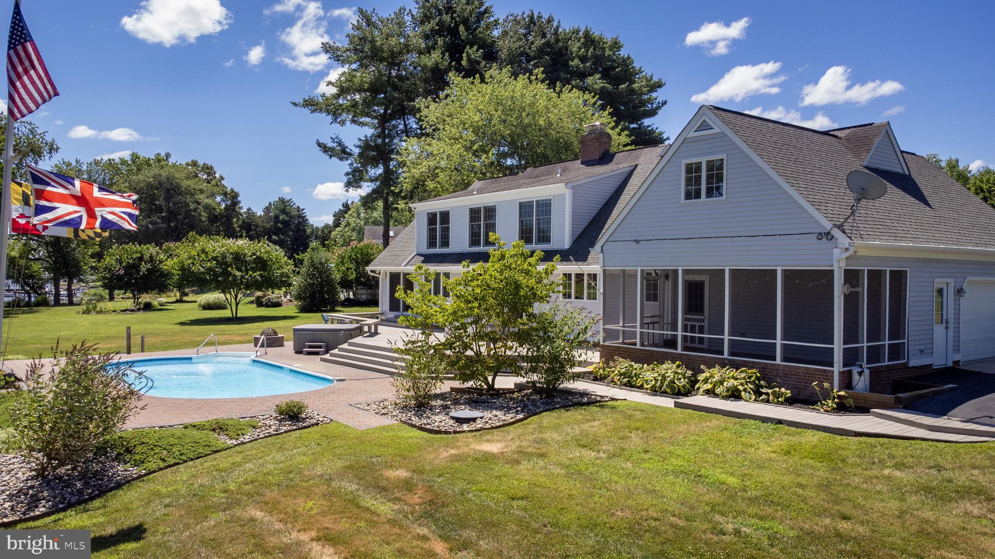 BELLE POINT FARM - Residential