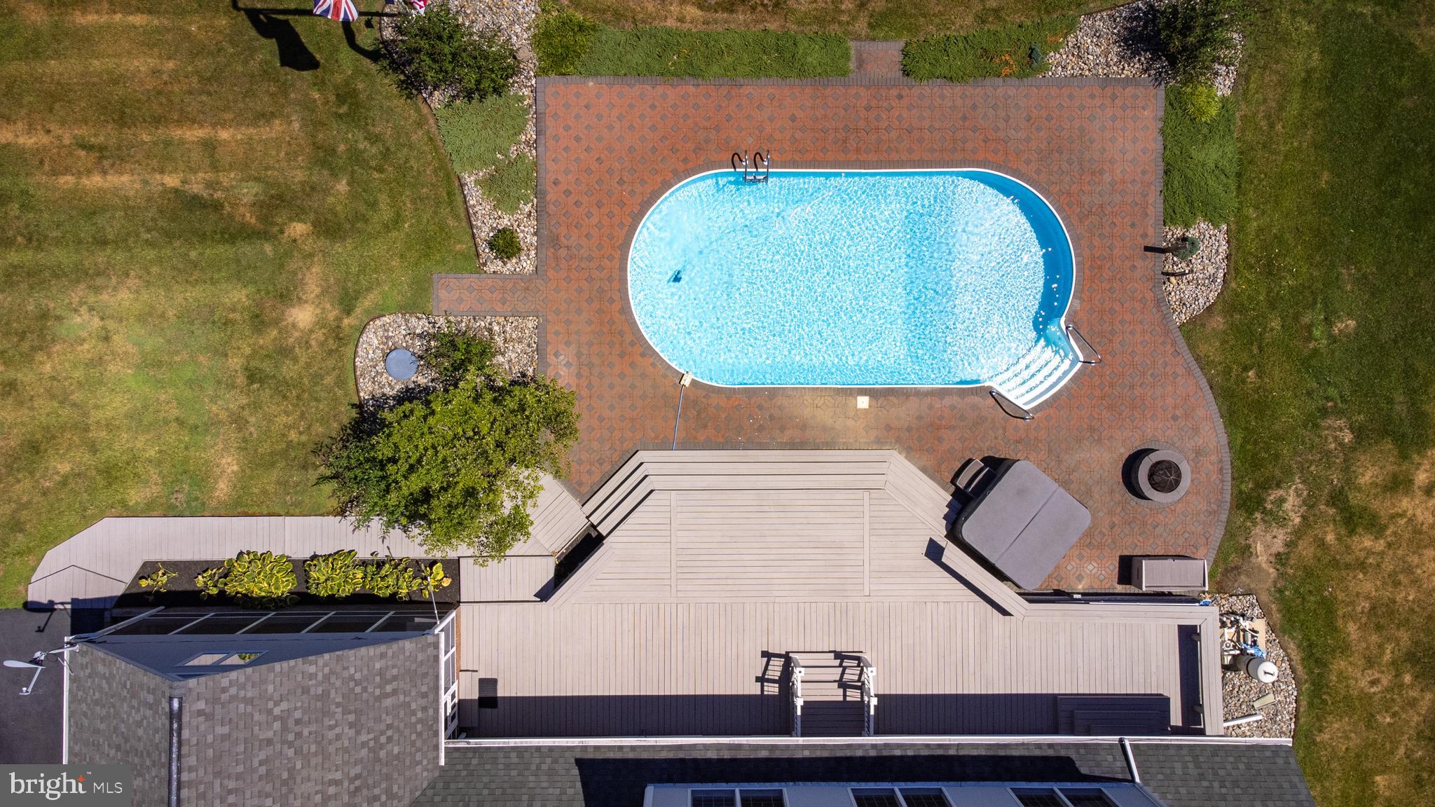 BELLE POINT FARM - Residential