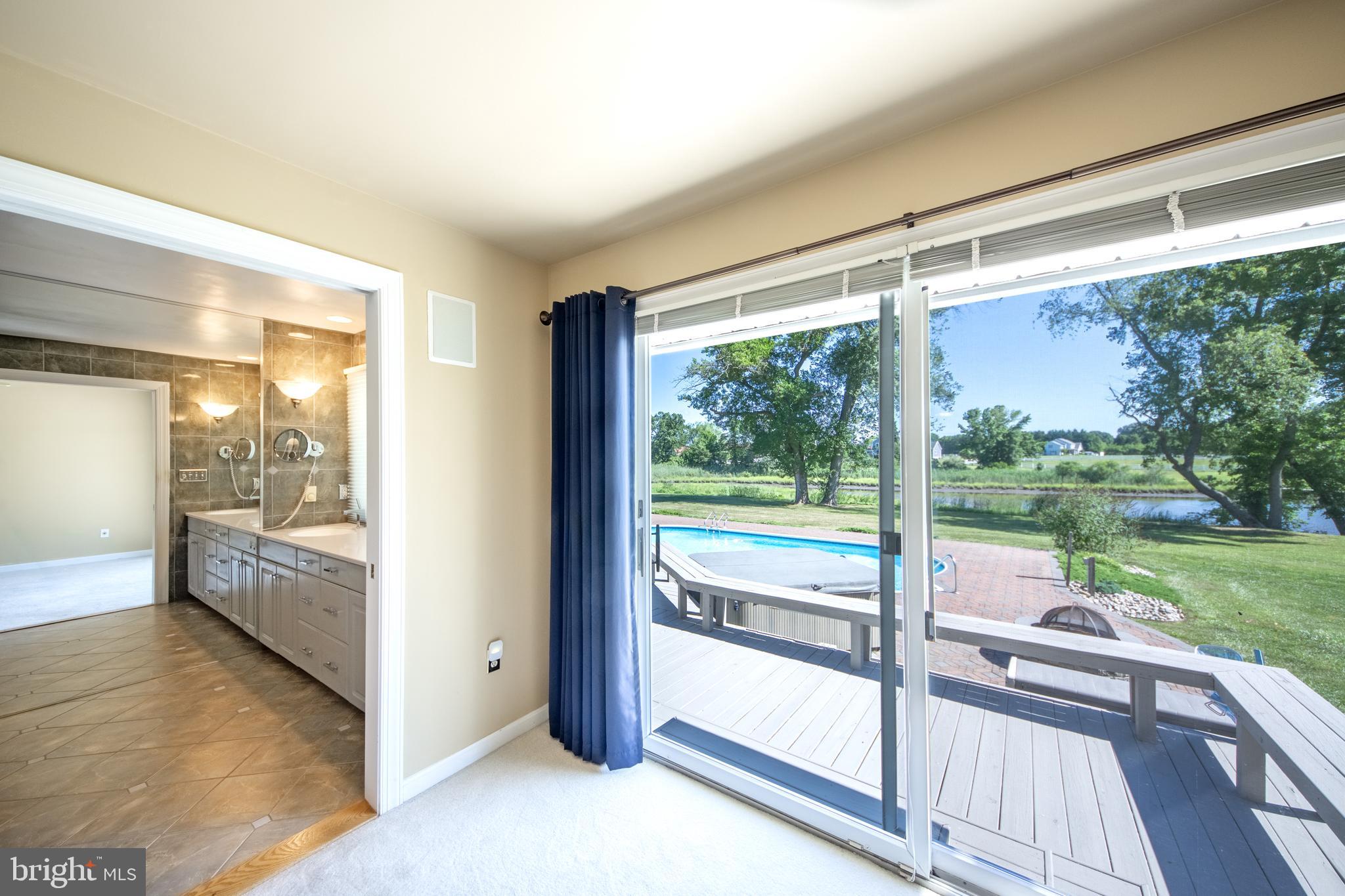 BELLE POINT FARM - Residential