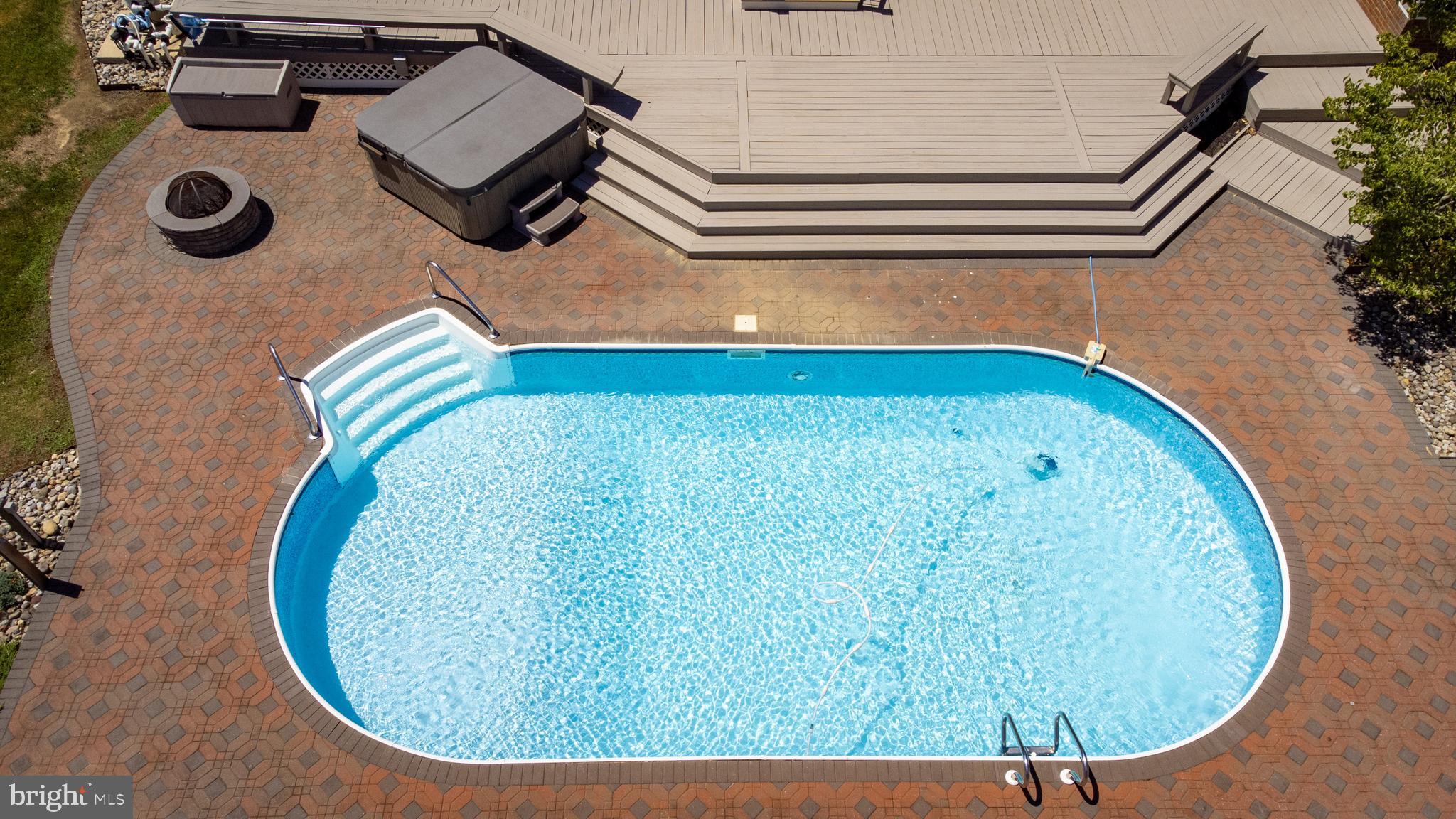 BELLE POINT FARM - Residential