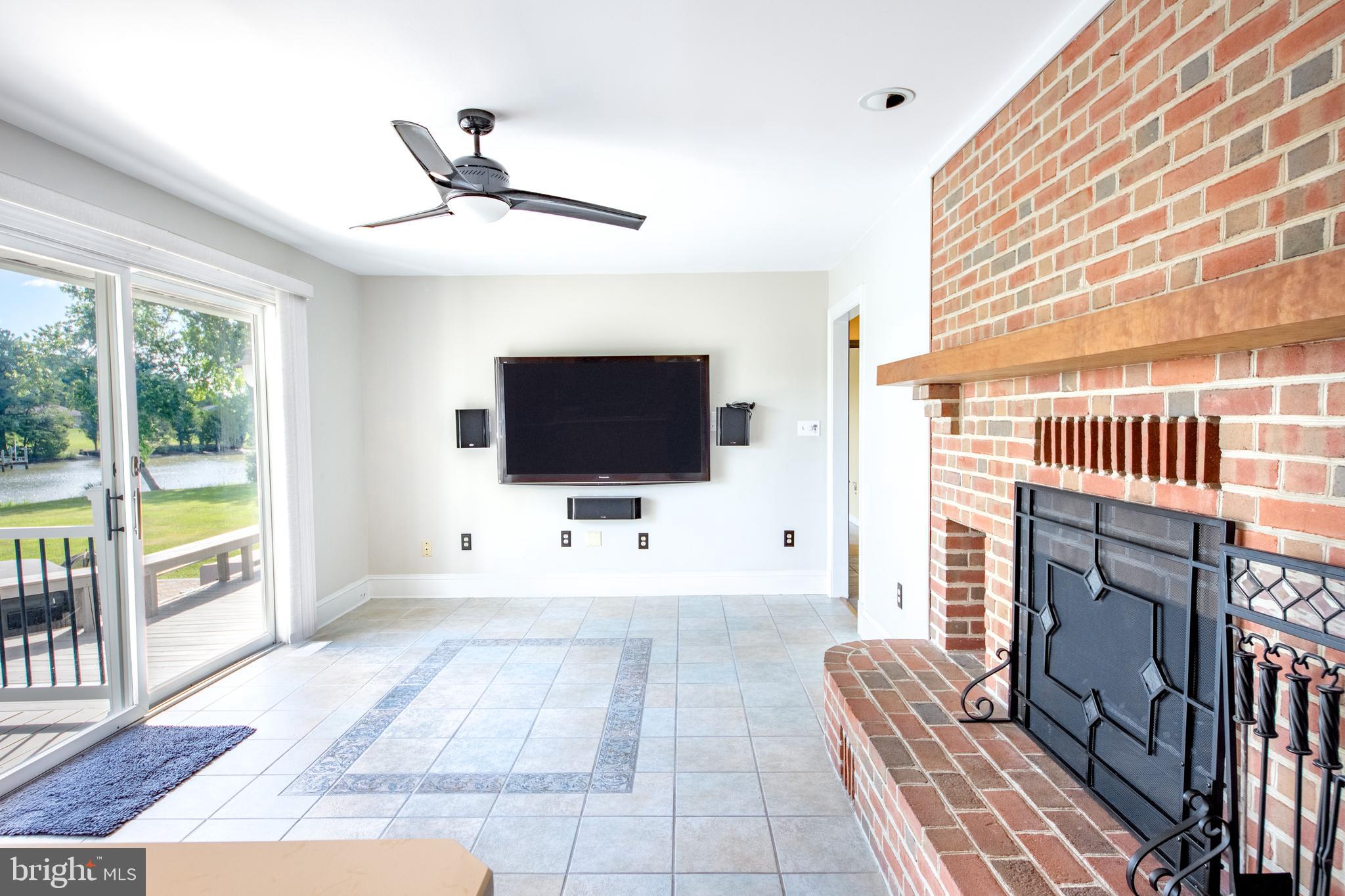 BELLE POINT FARM - Residential