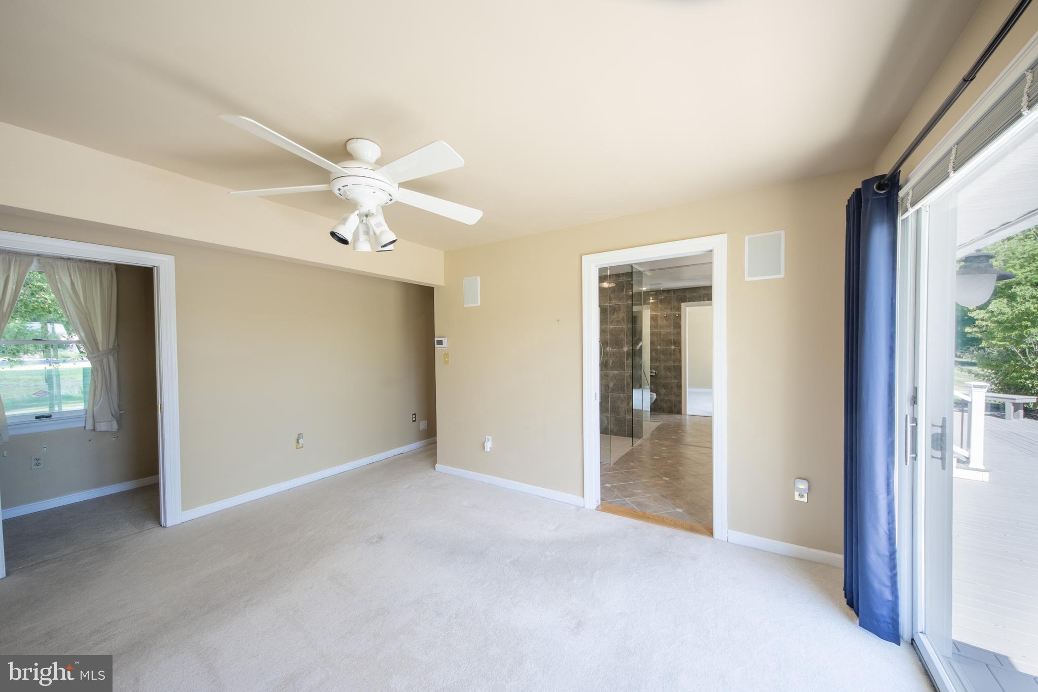 BELLE POINT FARM - Residential