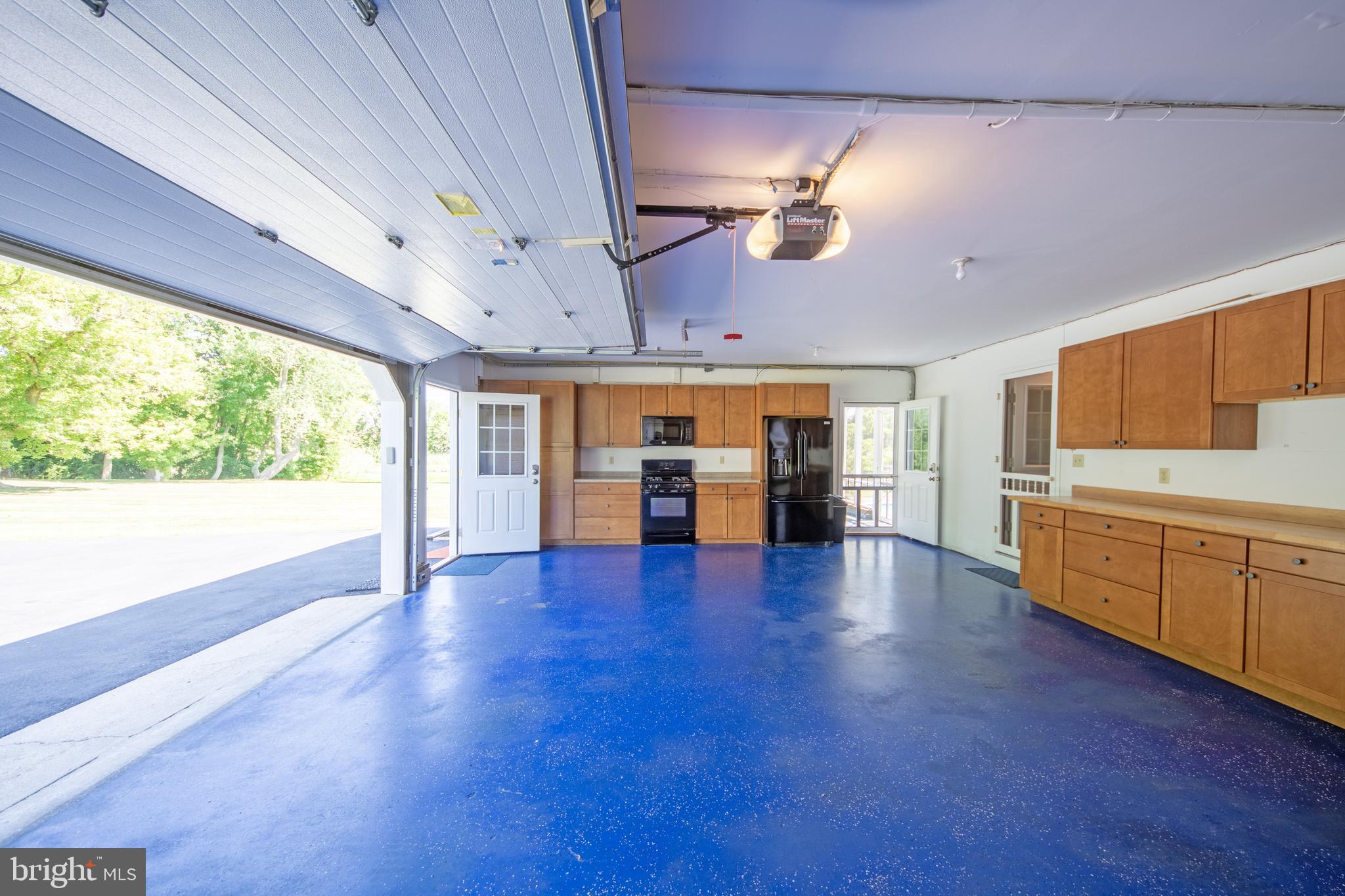 BELLE POINT FARM - Residential