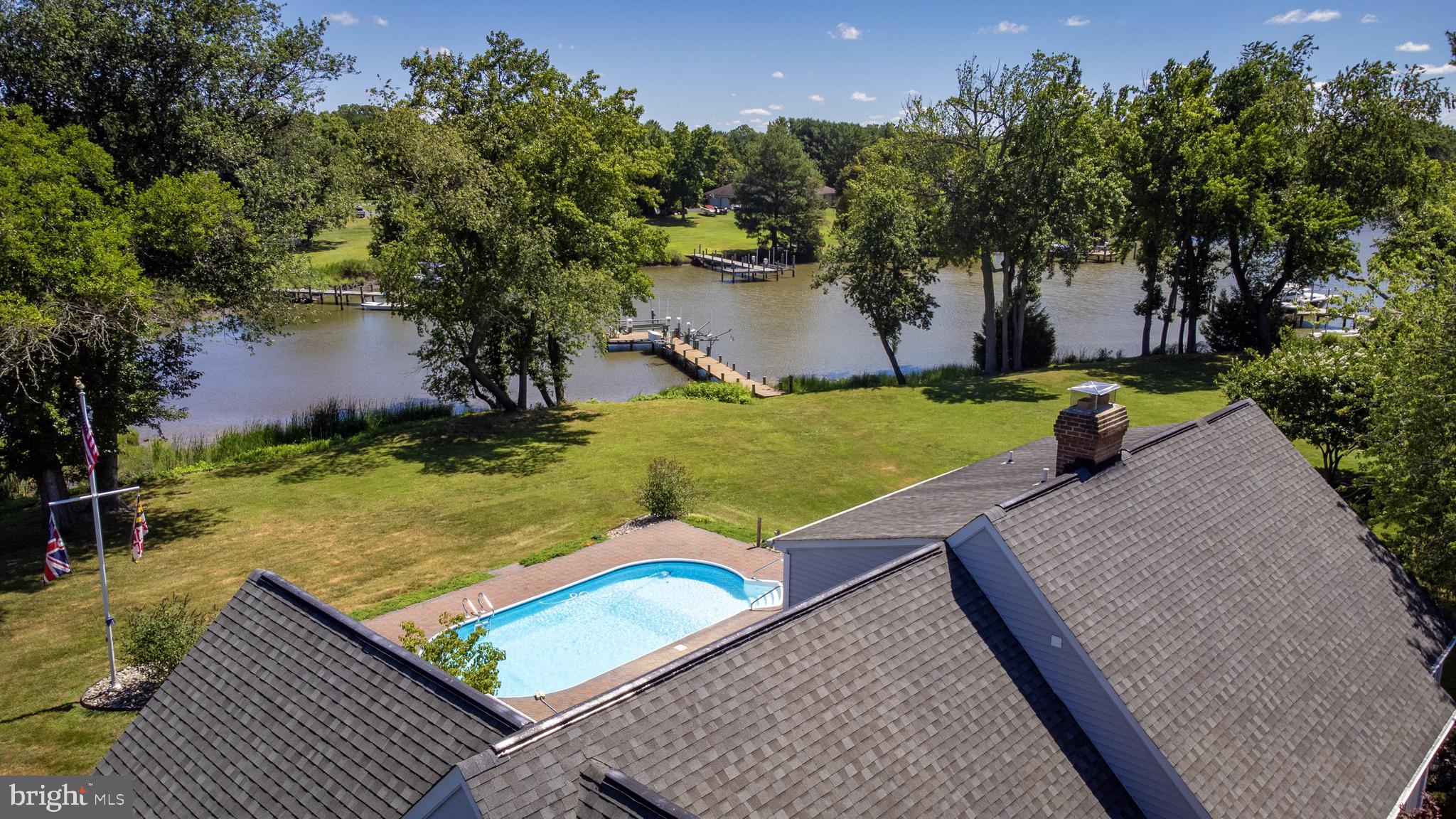 BELLE POINT FARM - Residential