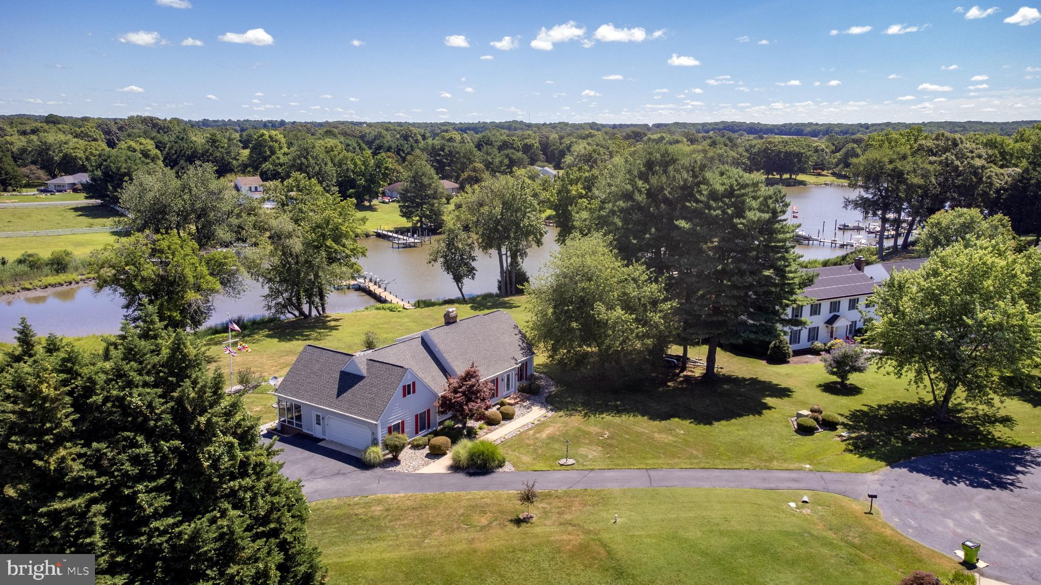 BELLE POINT FARM - Residential