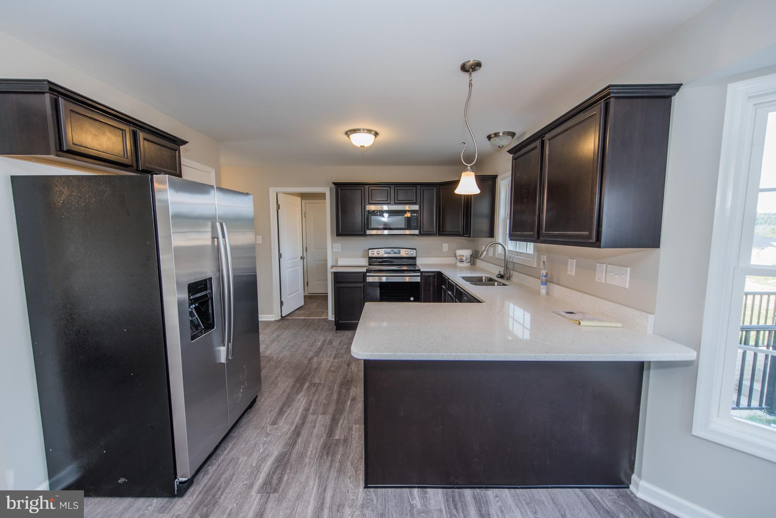 BENTWOOD ESTATES - Residential