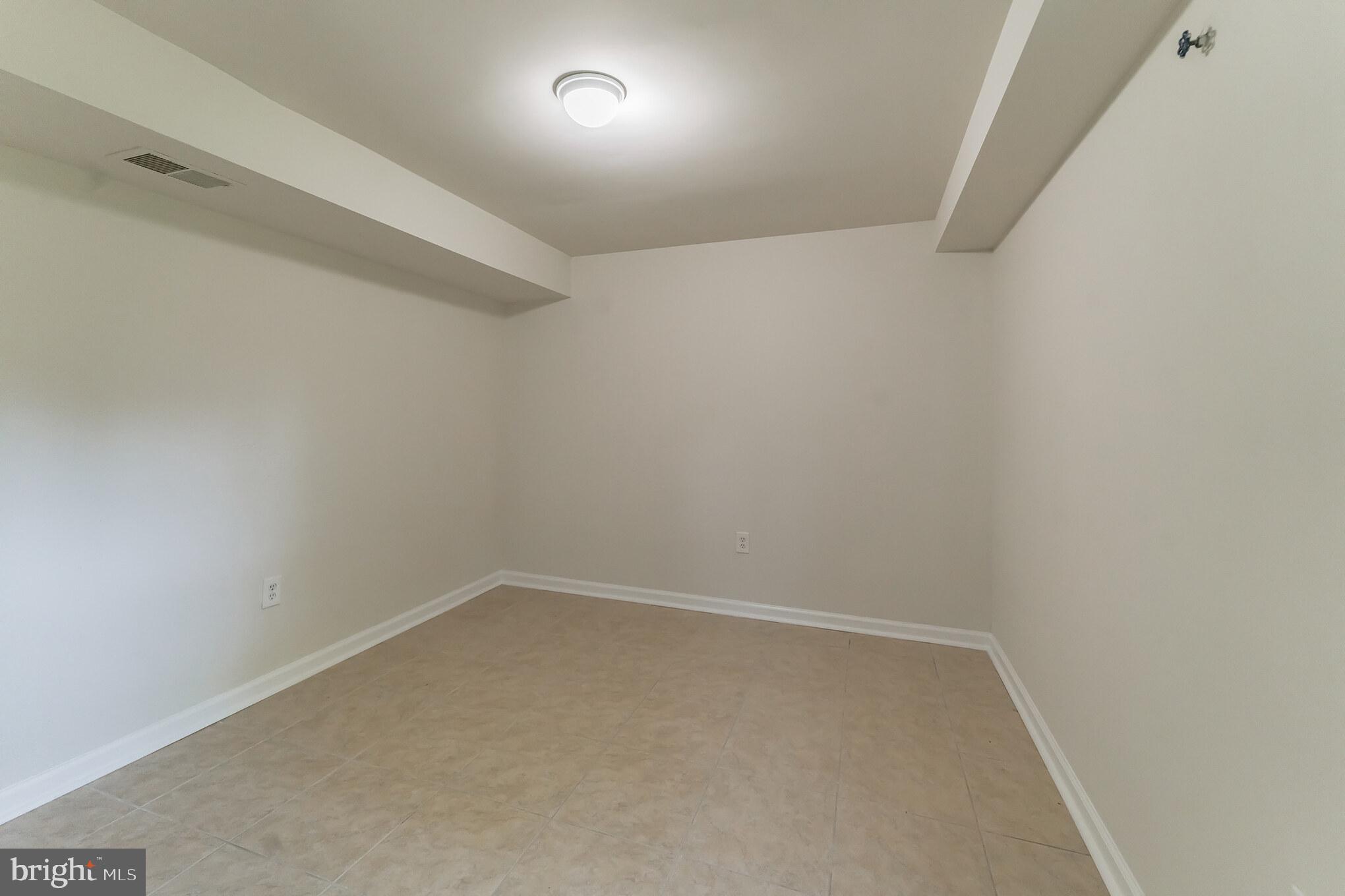 STUART RIDGE - Residential Lease