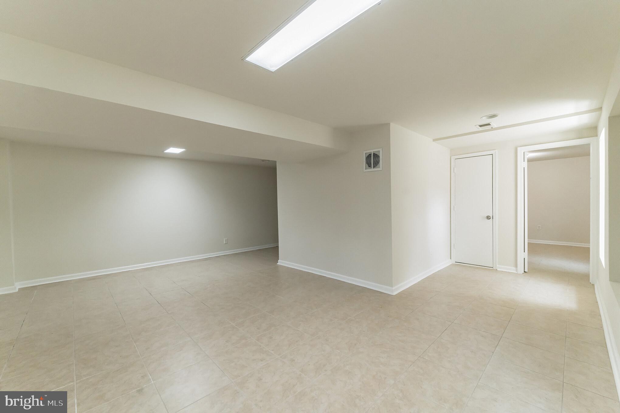 STUART RIDGE - Residential Lease