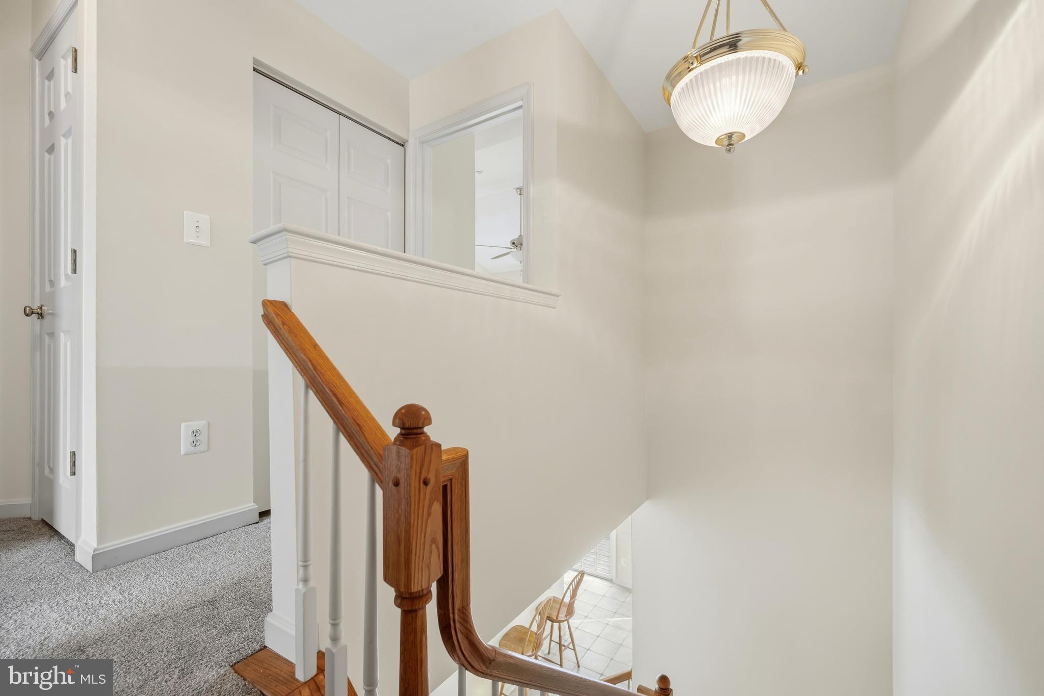 OAK HOLLOW - Residential