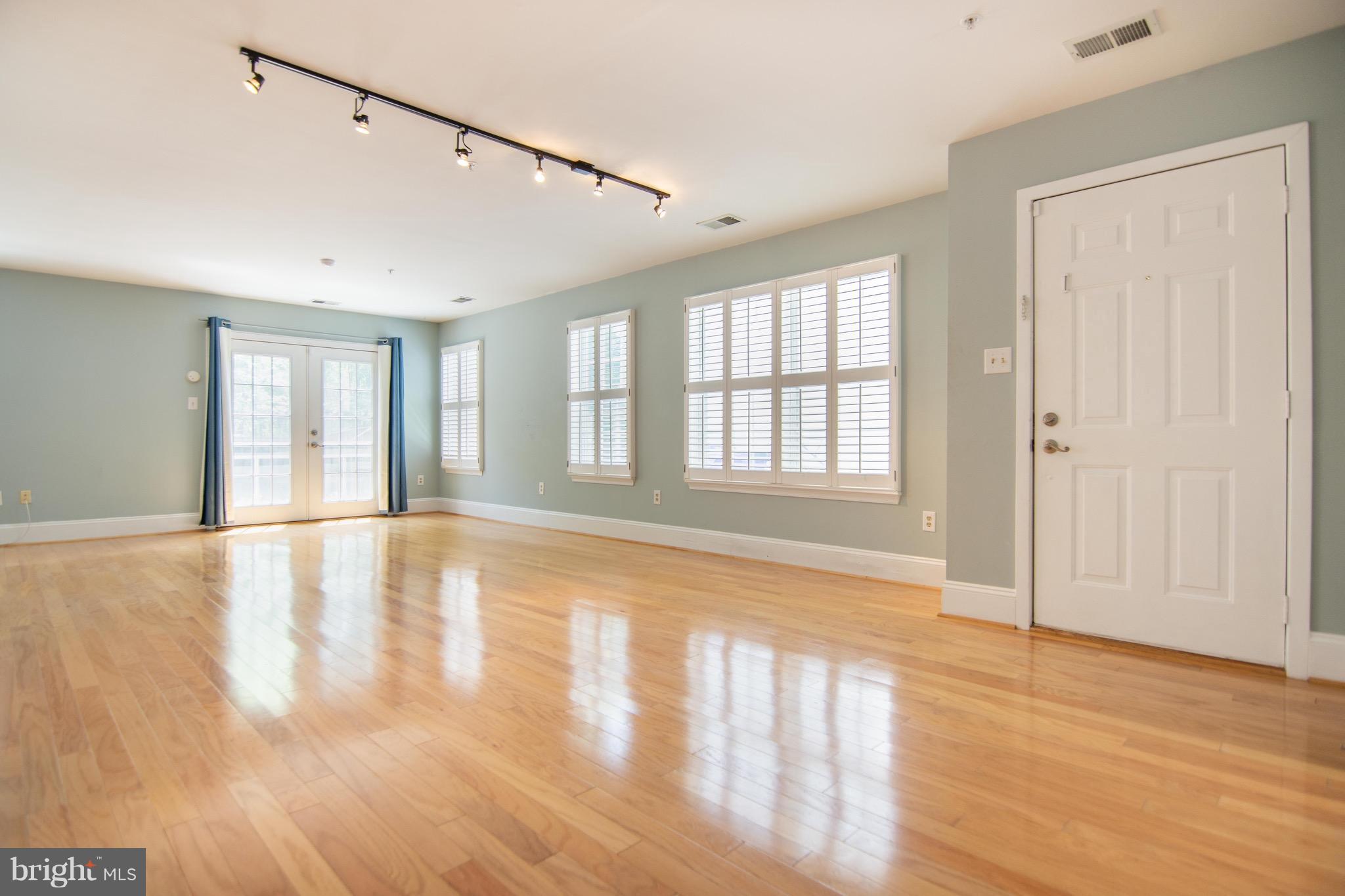 HIGHBRIDGE PLAT 5 - Residential