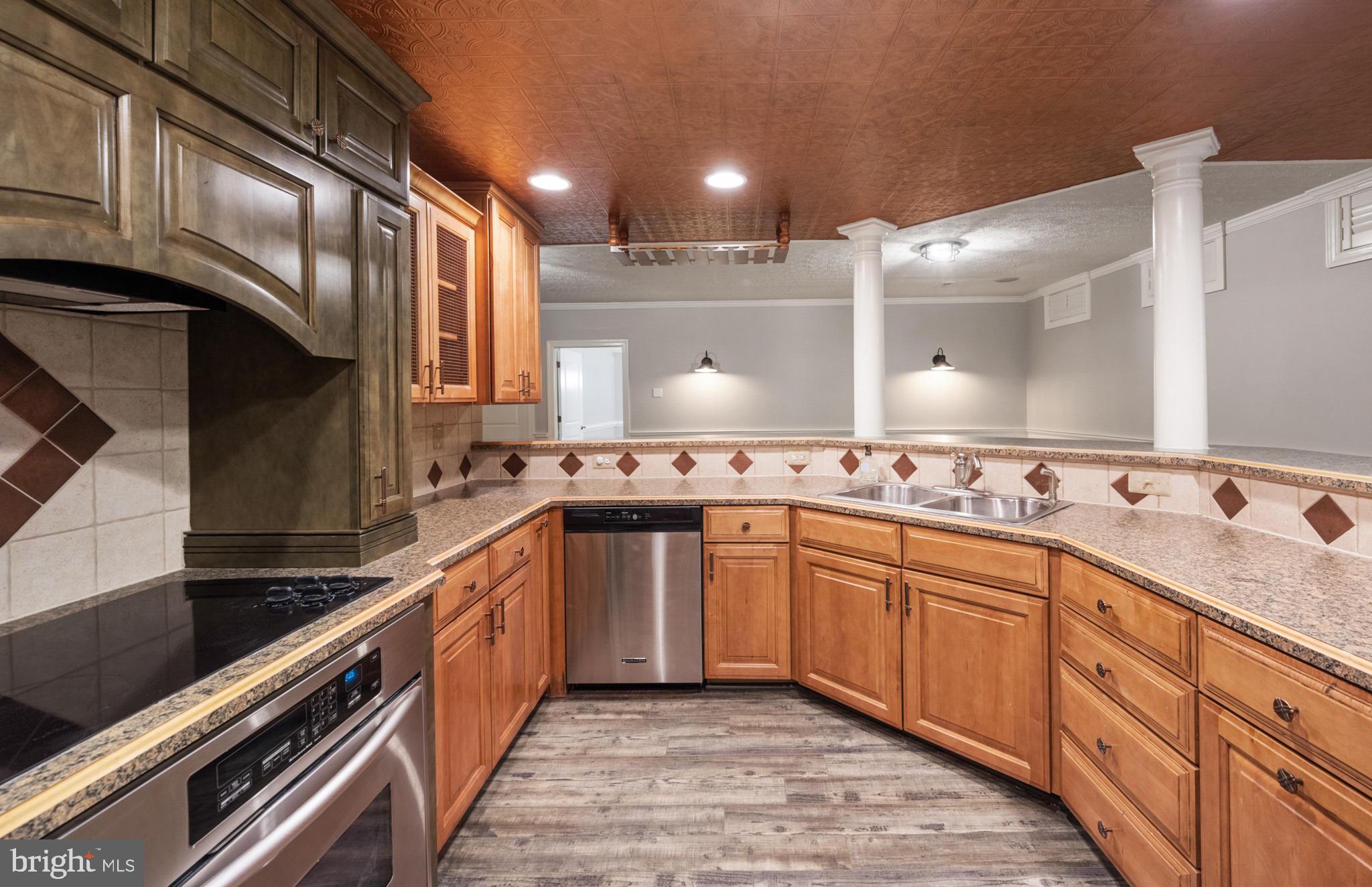 FAWN LAKE - Residential