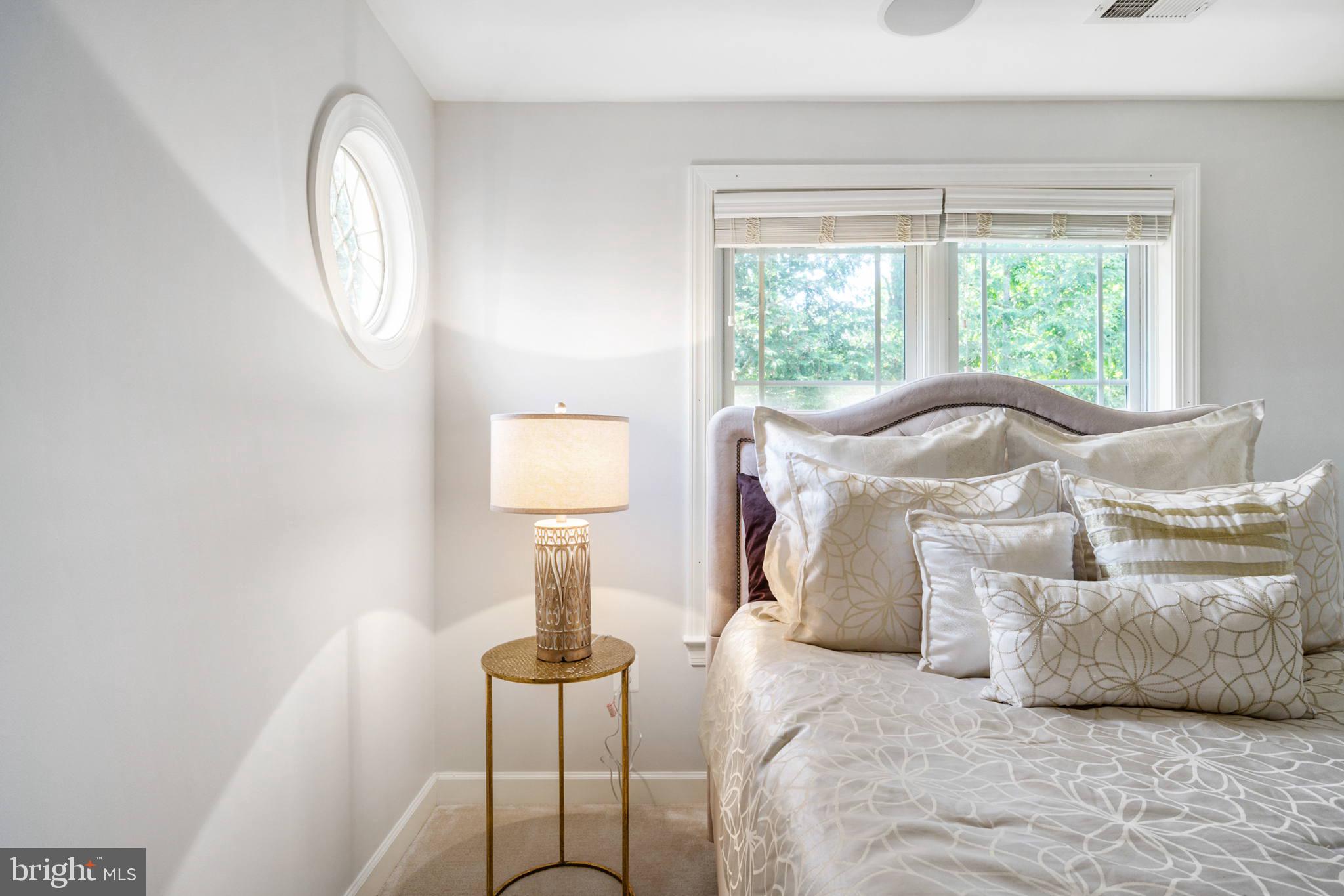 FAWN LAKE - Residential