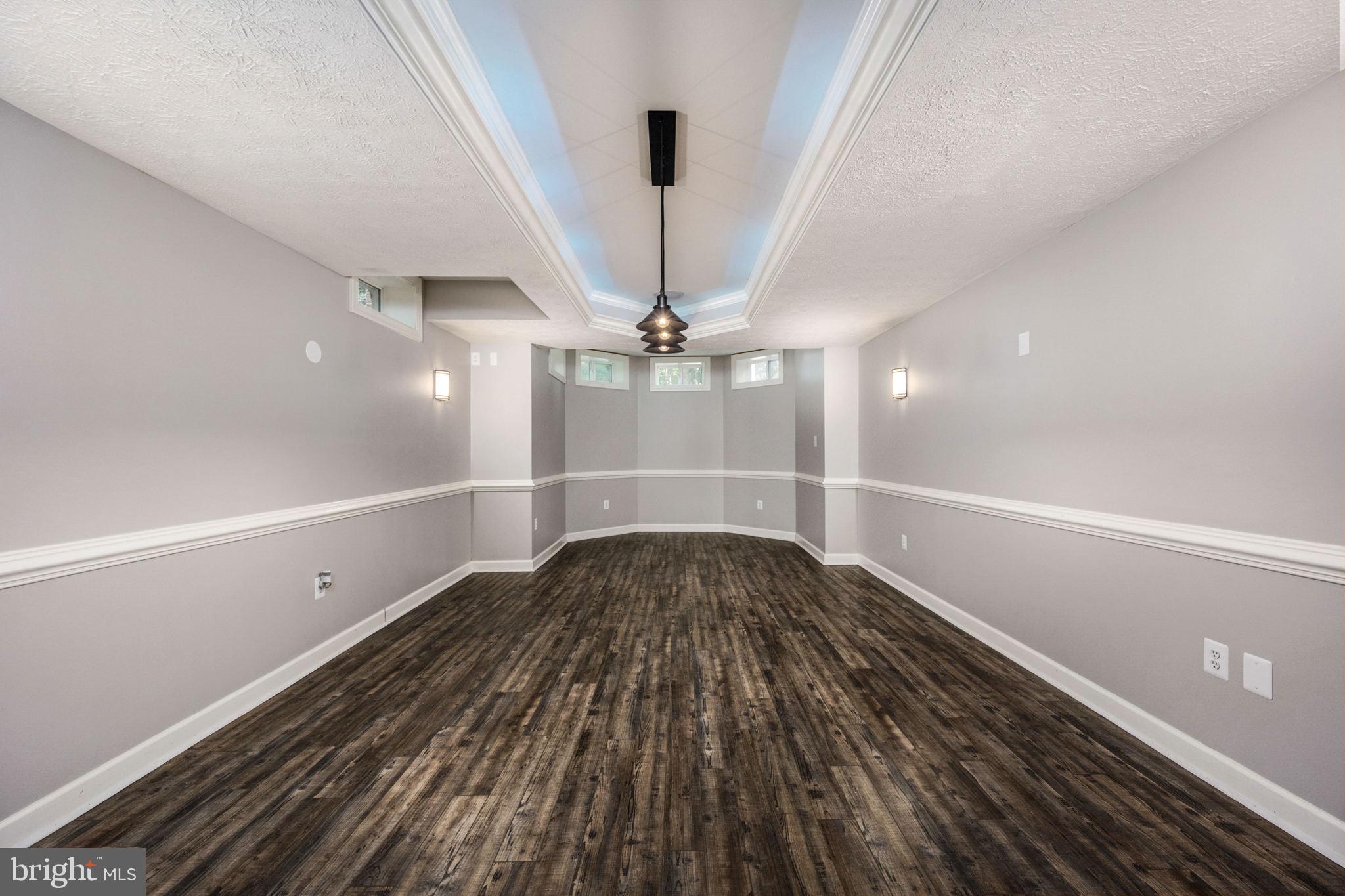 FAWN LAKE - Residential