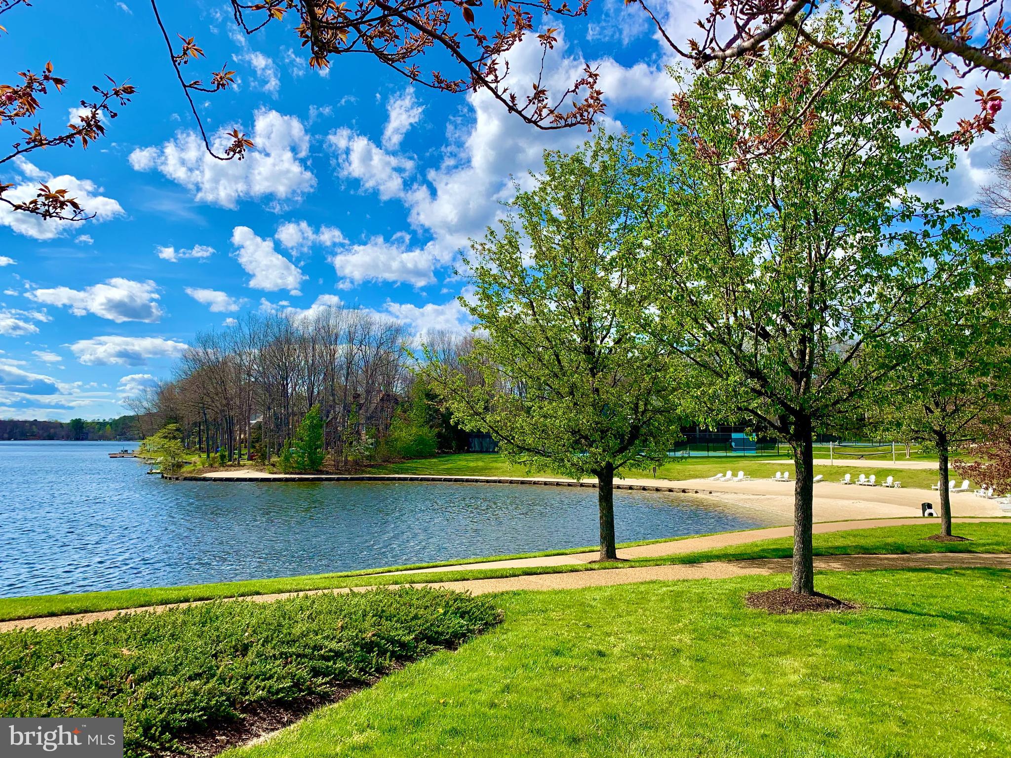 FAWN LAKE - Residential