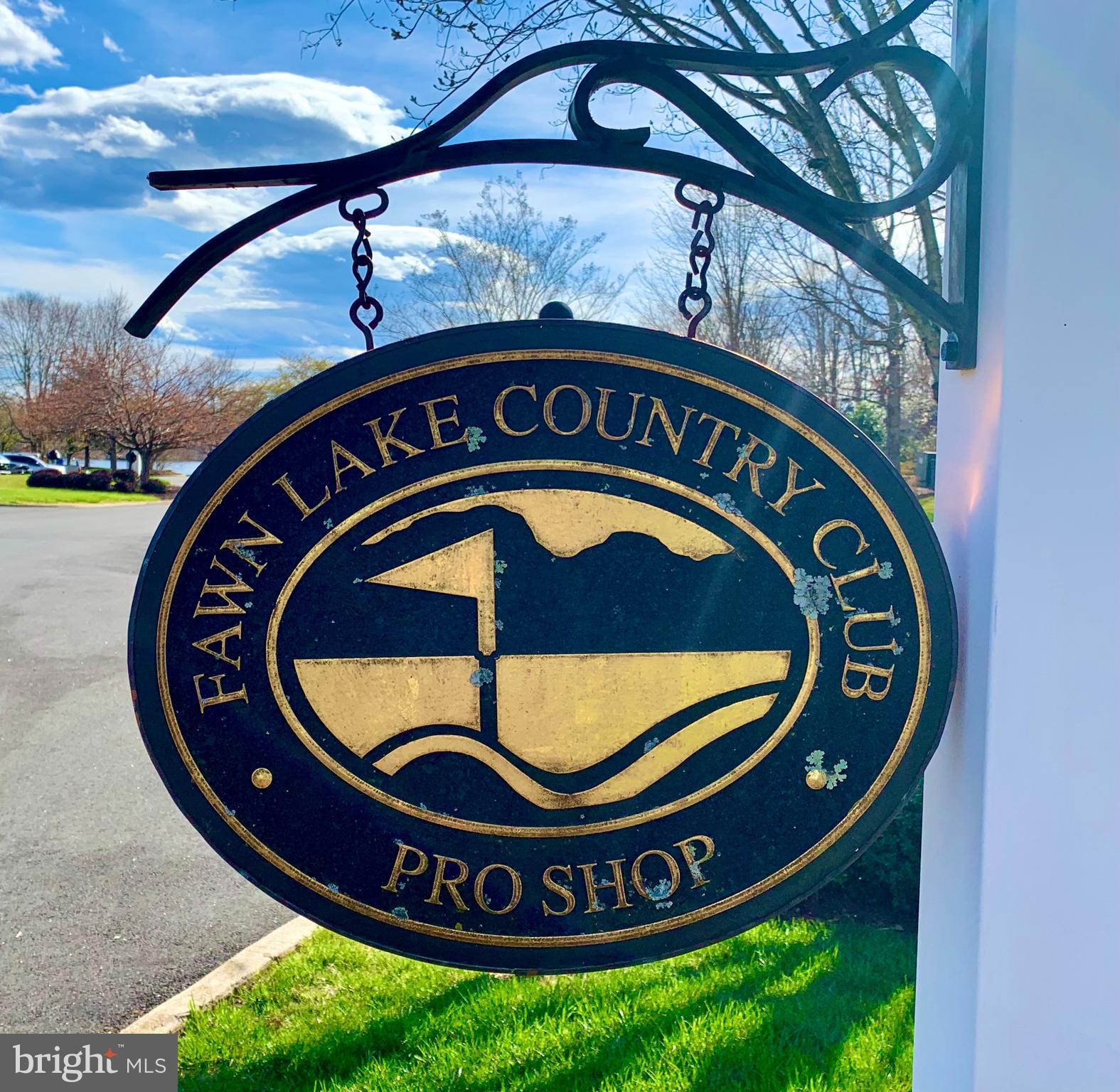 FAWN LAKE - Residential