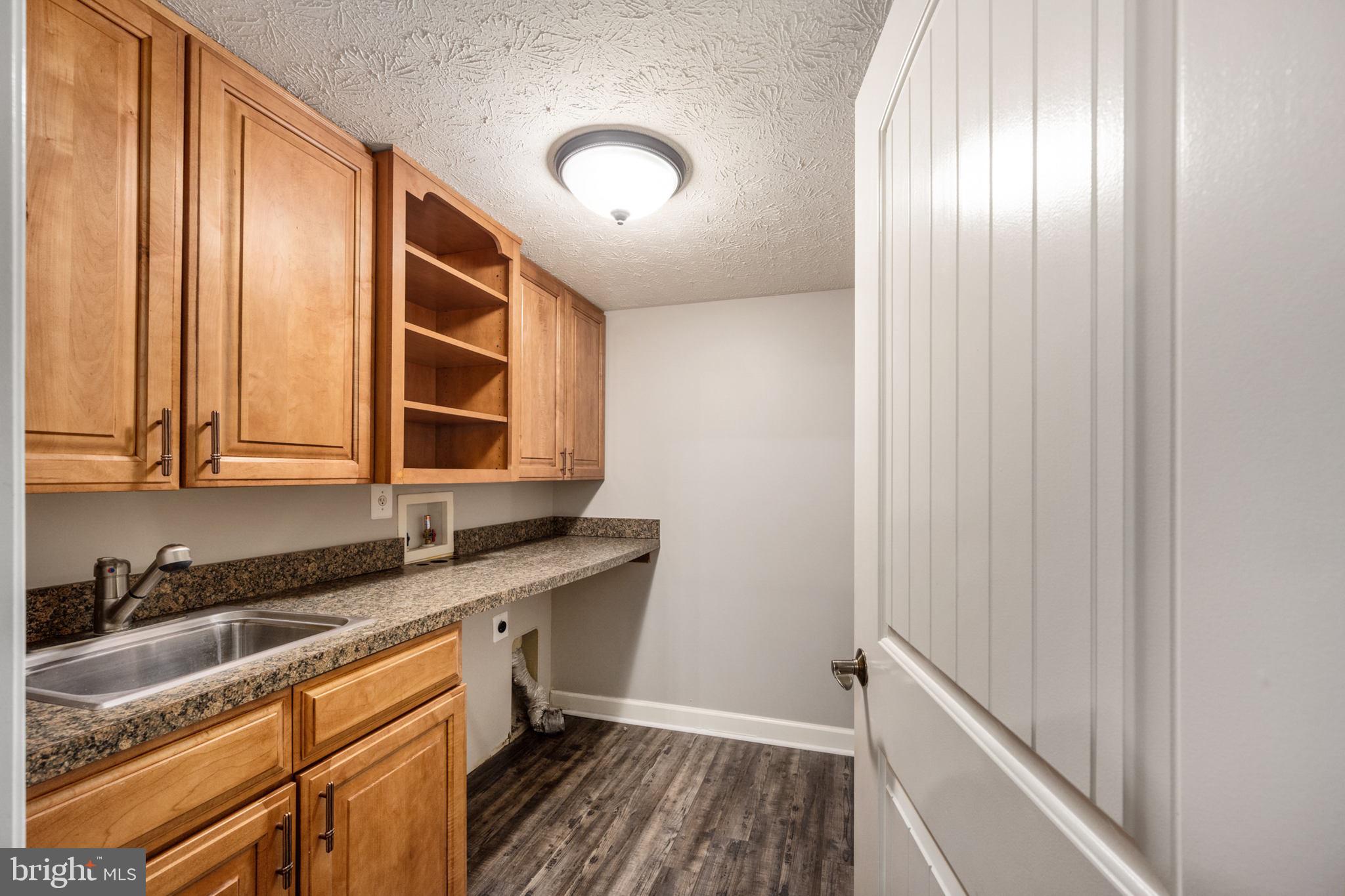 FAWN LAKE - Residential