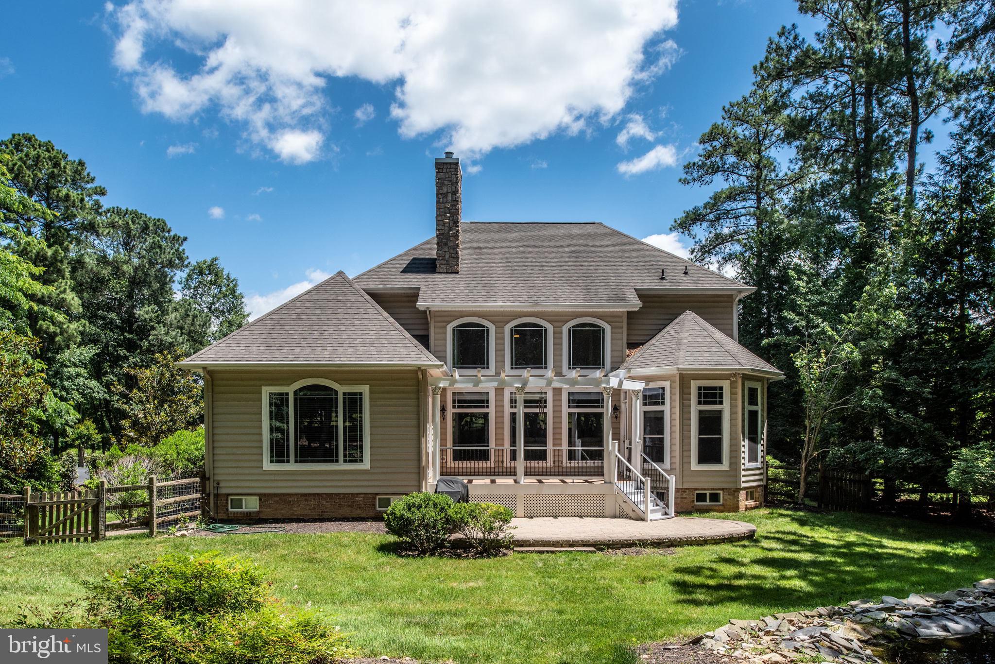 FAWN LAKE - Residential