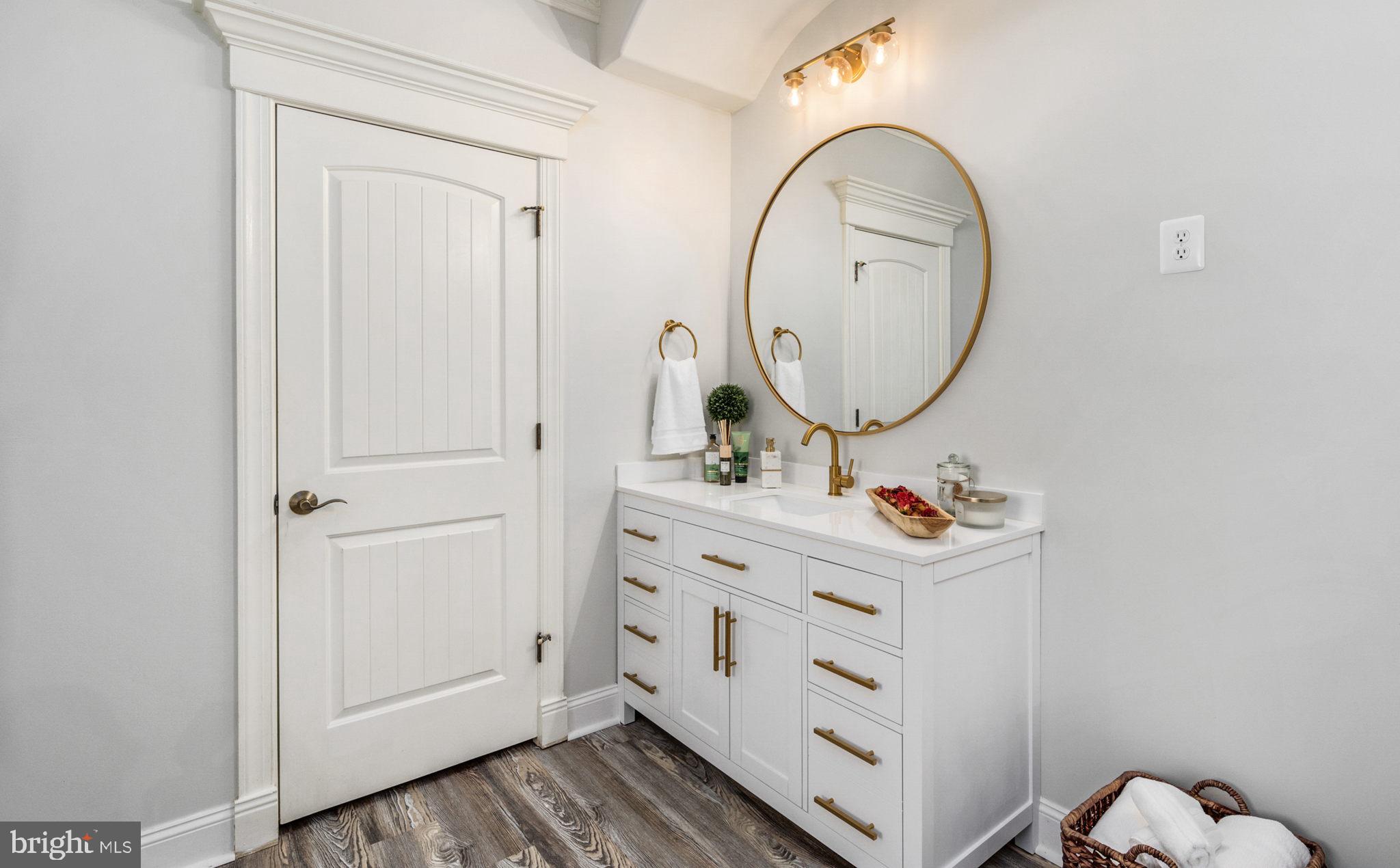 FAWN LAKE - Residential