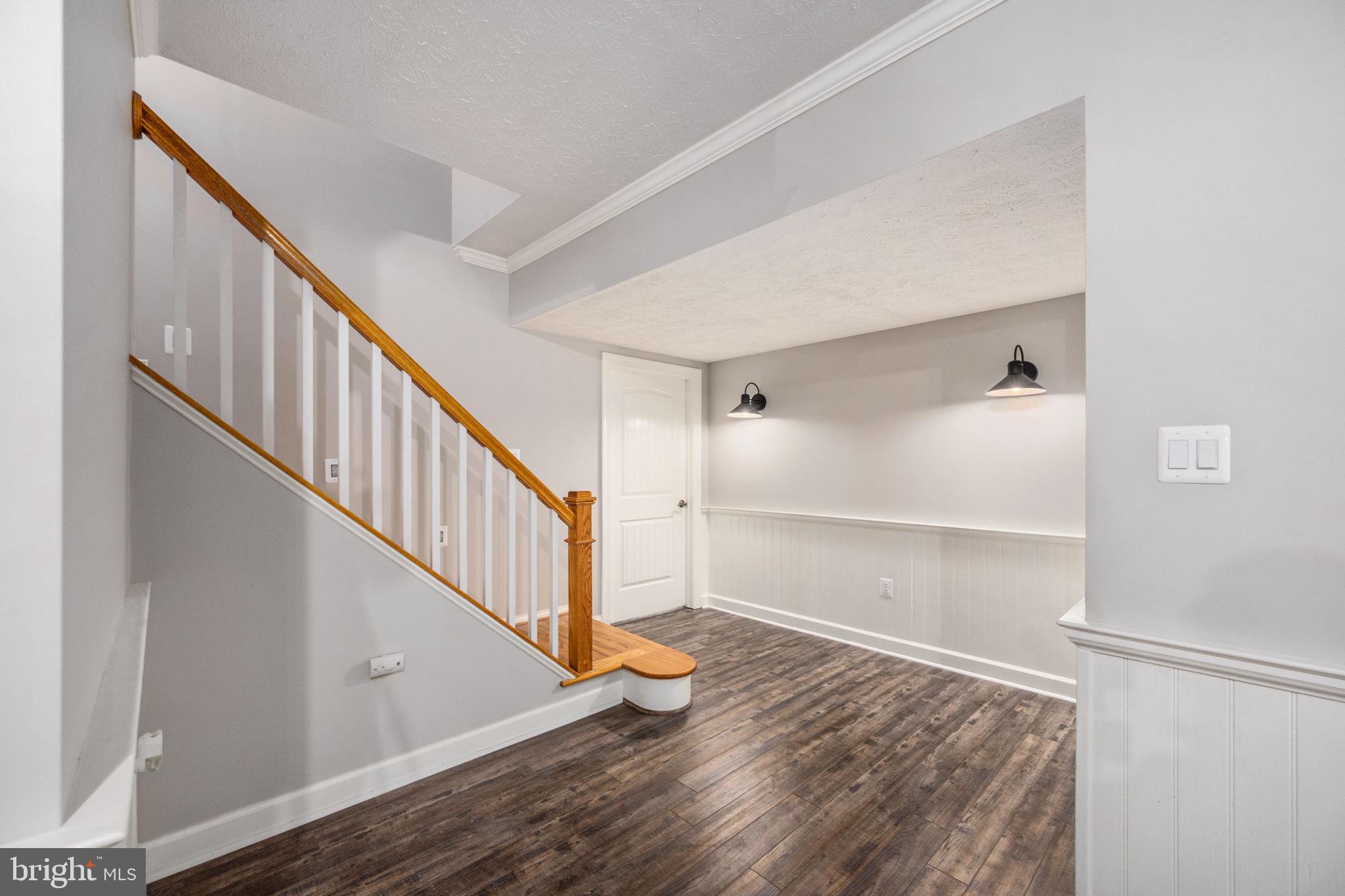 FAWN LAKE - Residential