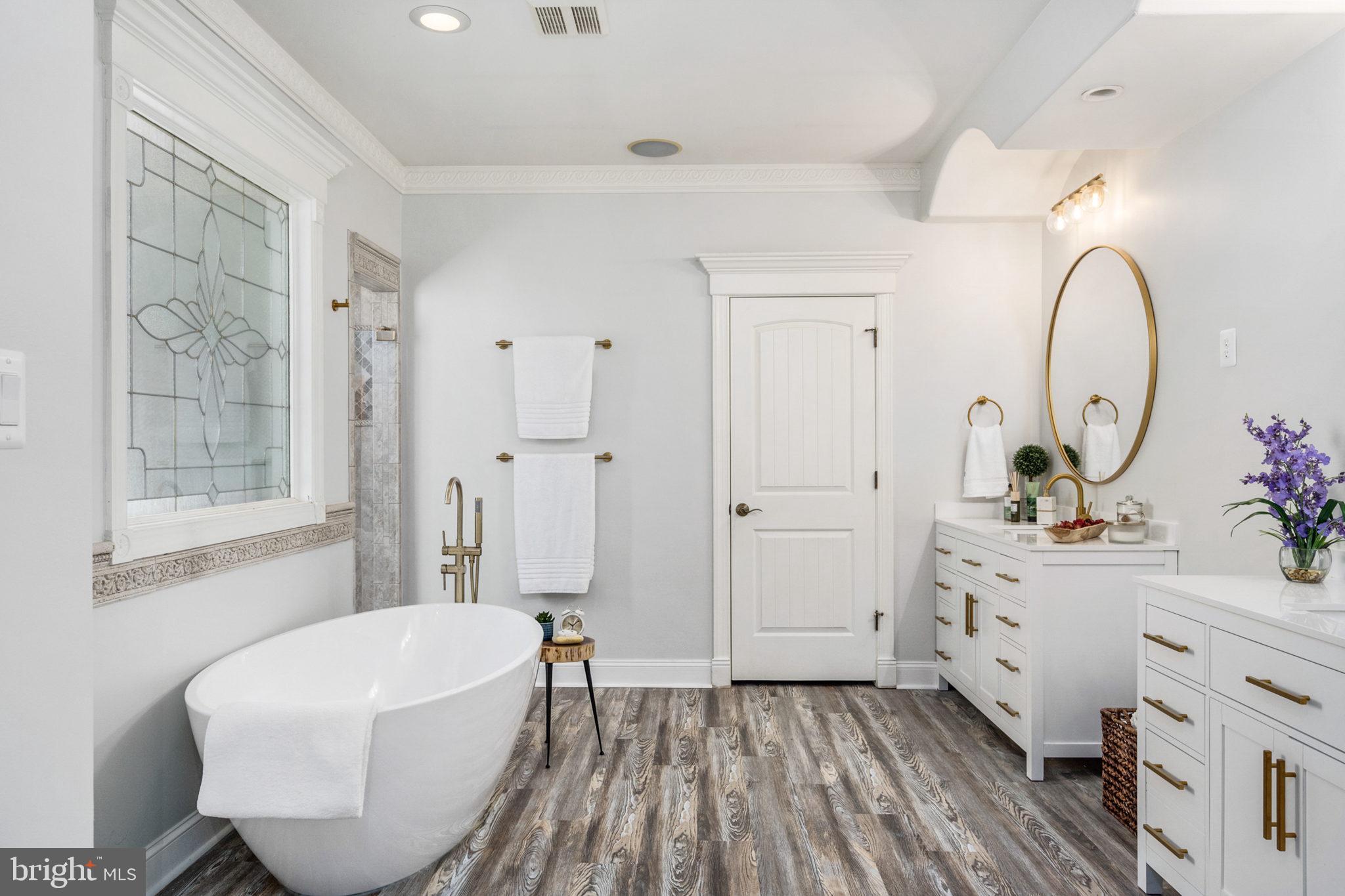 FAWN LAKE - Residential