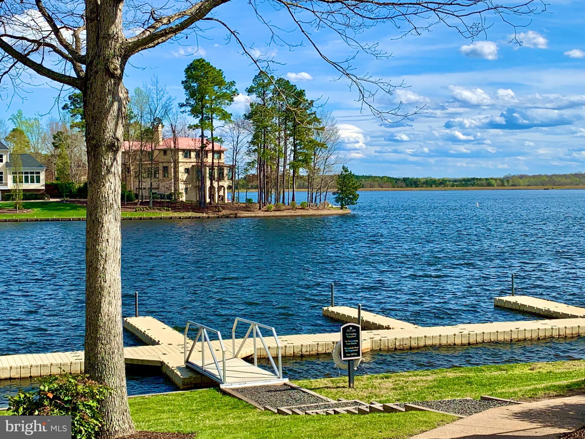 FAWN LAKE - Residential