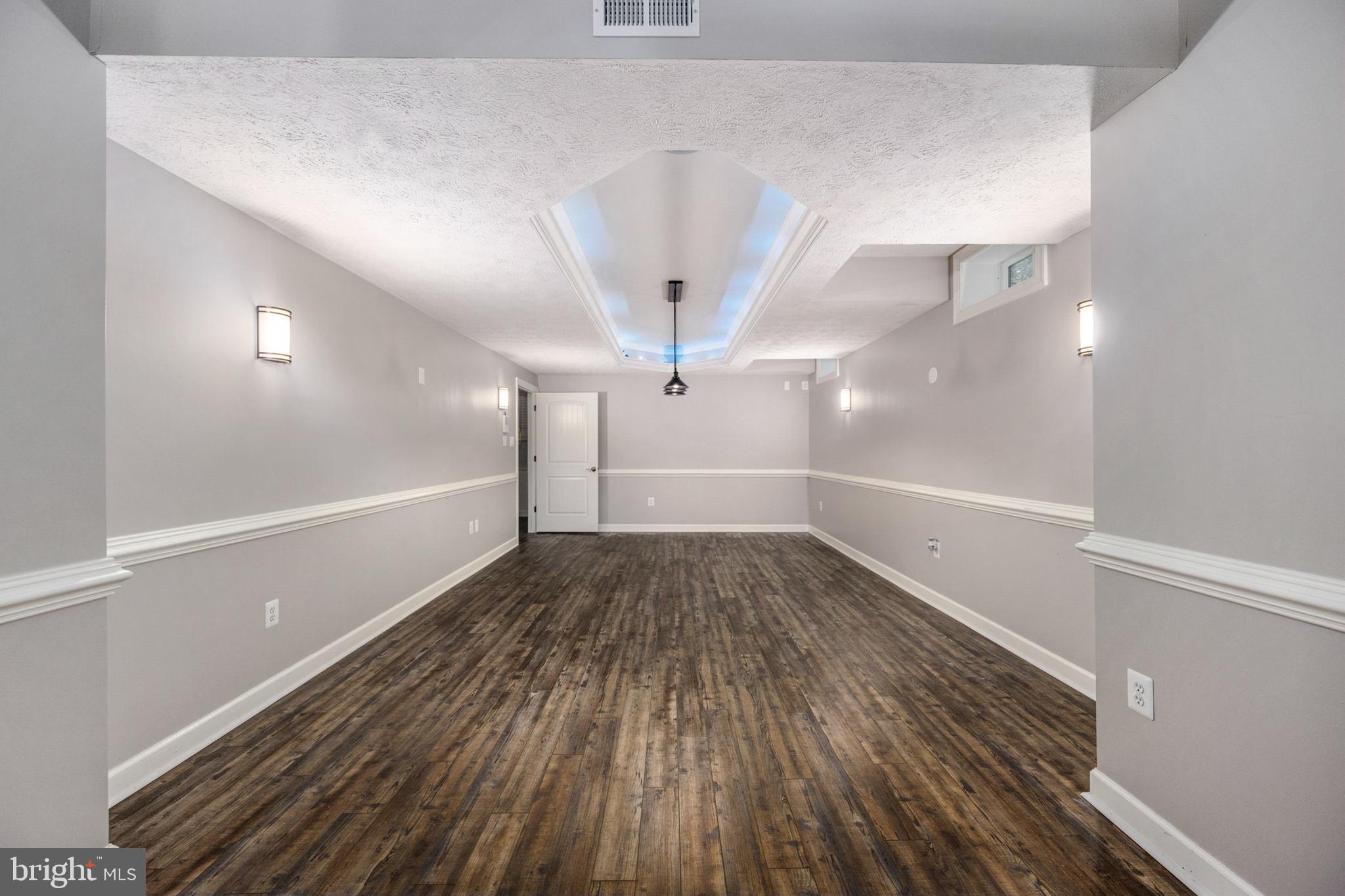 FAWN LAKE - Residential