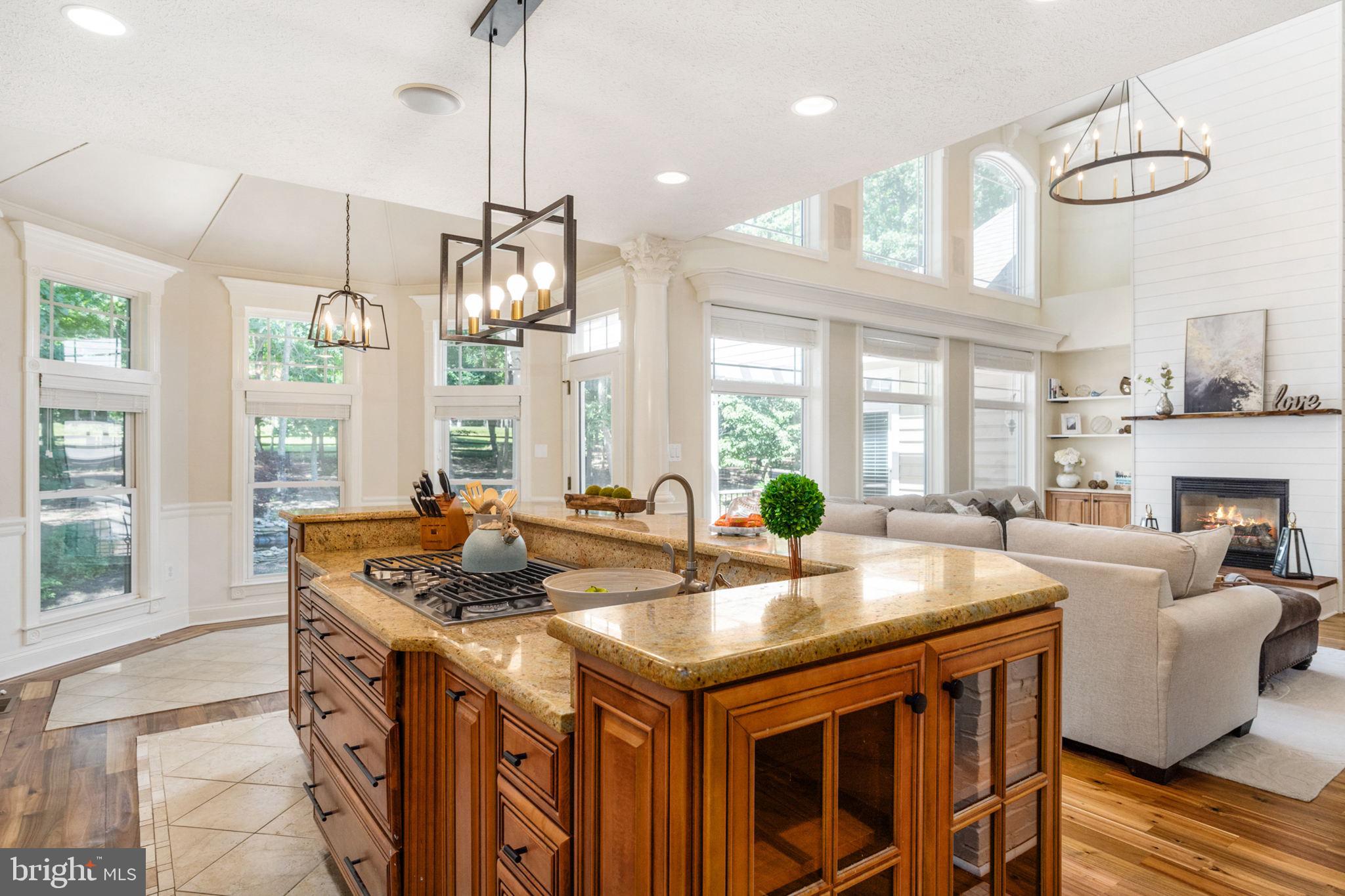 FAWN LAKE - Residential