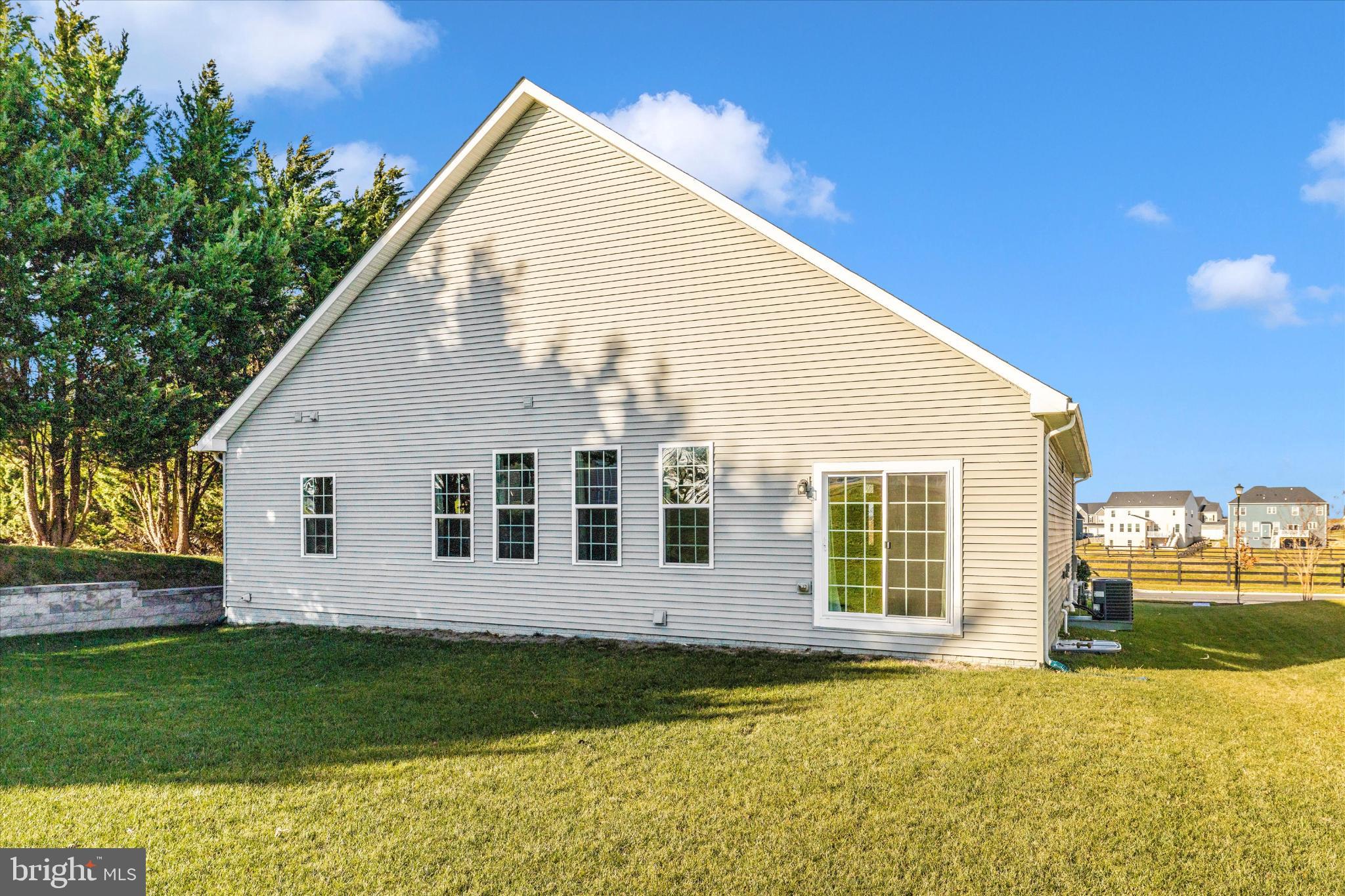 WOODBOURNE MANOR - Residential