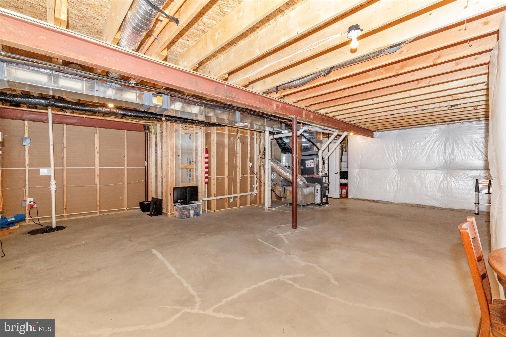 WOODBOURNE MANOR - Residential