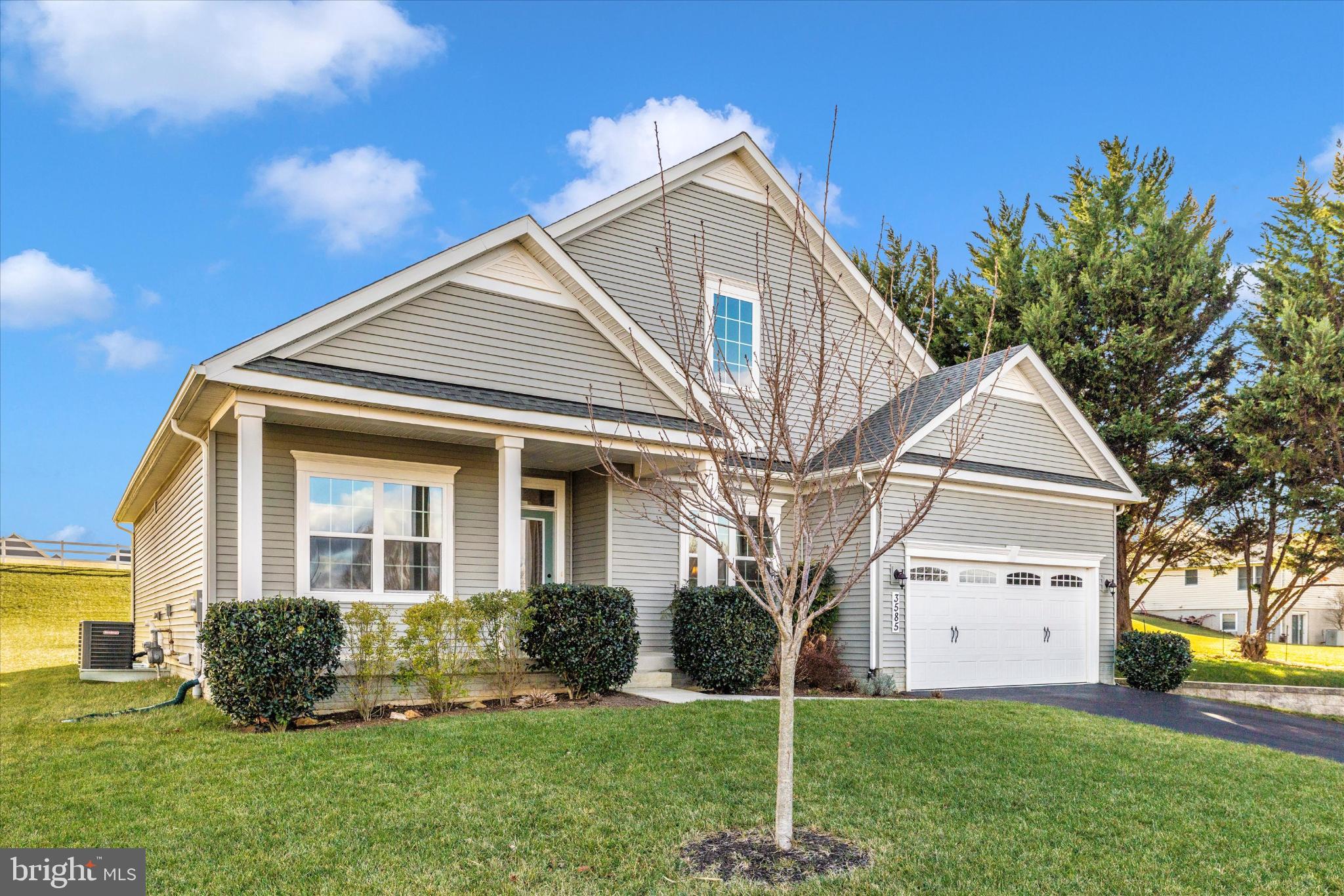 WOODBOURNE MANOR - Residential