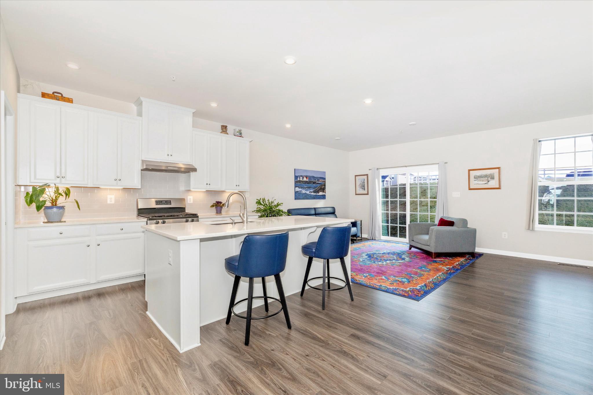 WOODBOURNE MANOR - Residential