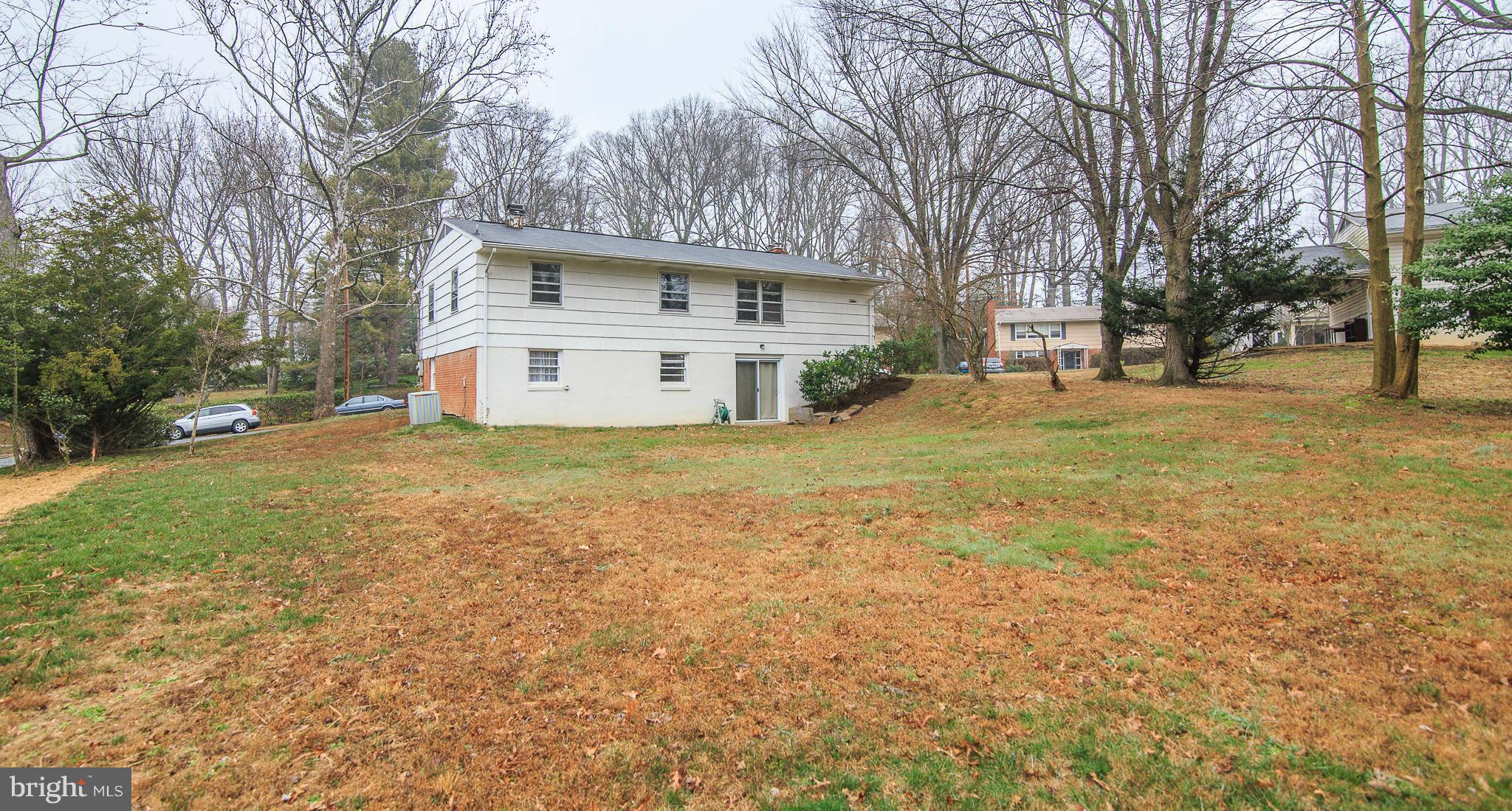 VIENNA WOODS - Residential Lease