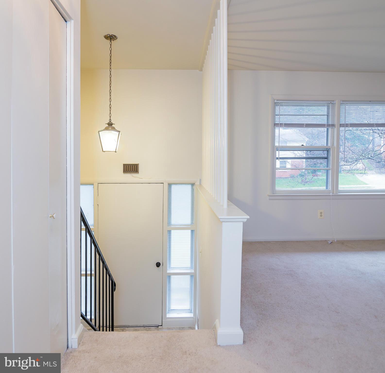 VIENNA WOODS - Residential Lease