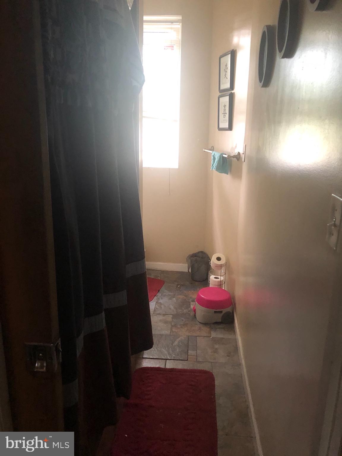 MONDAWMIN - Residential